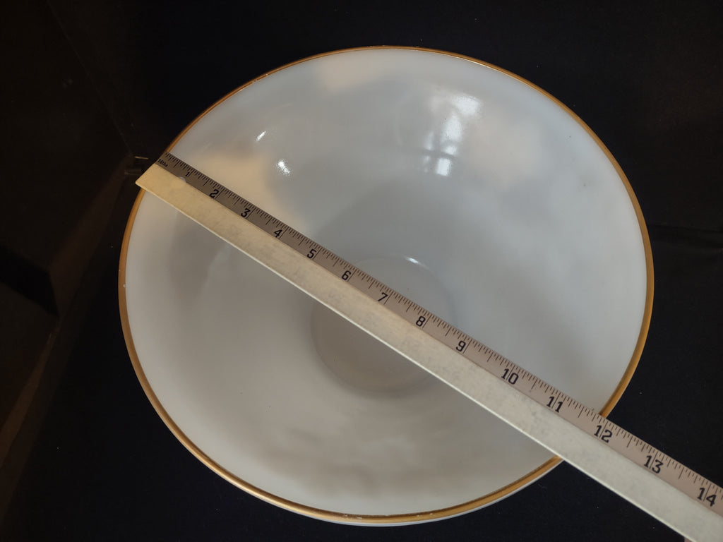 Anchor Hocking Milk Glass set of 7 Cups for Punch Bowl Gold Trim (lot 2566c)