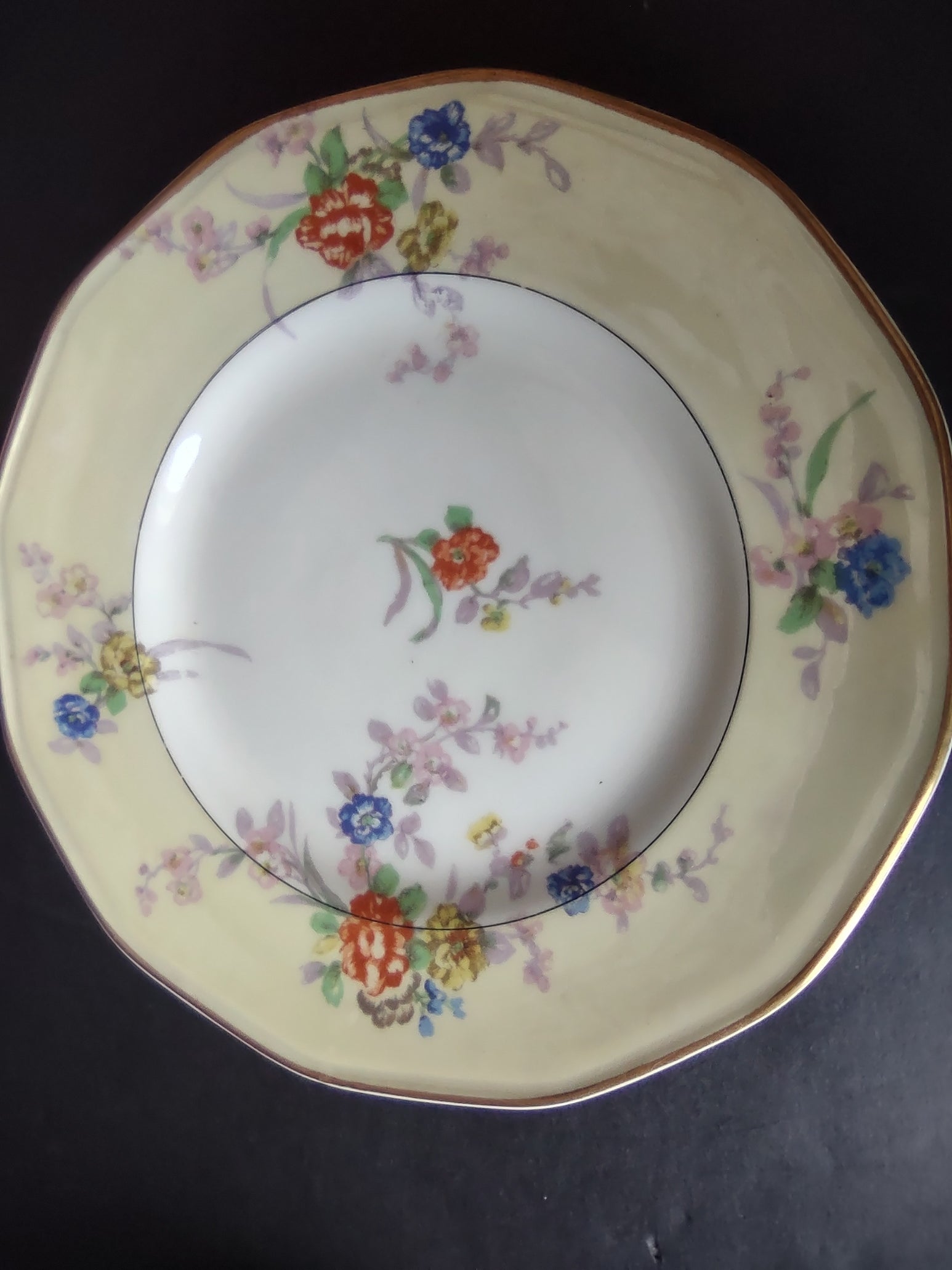 Haviland Limoges 8 x Dessert Salad Yellow Jewel Plate (lot 831)