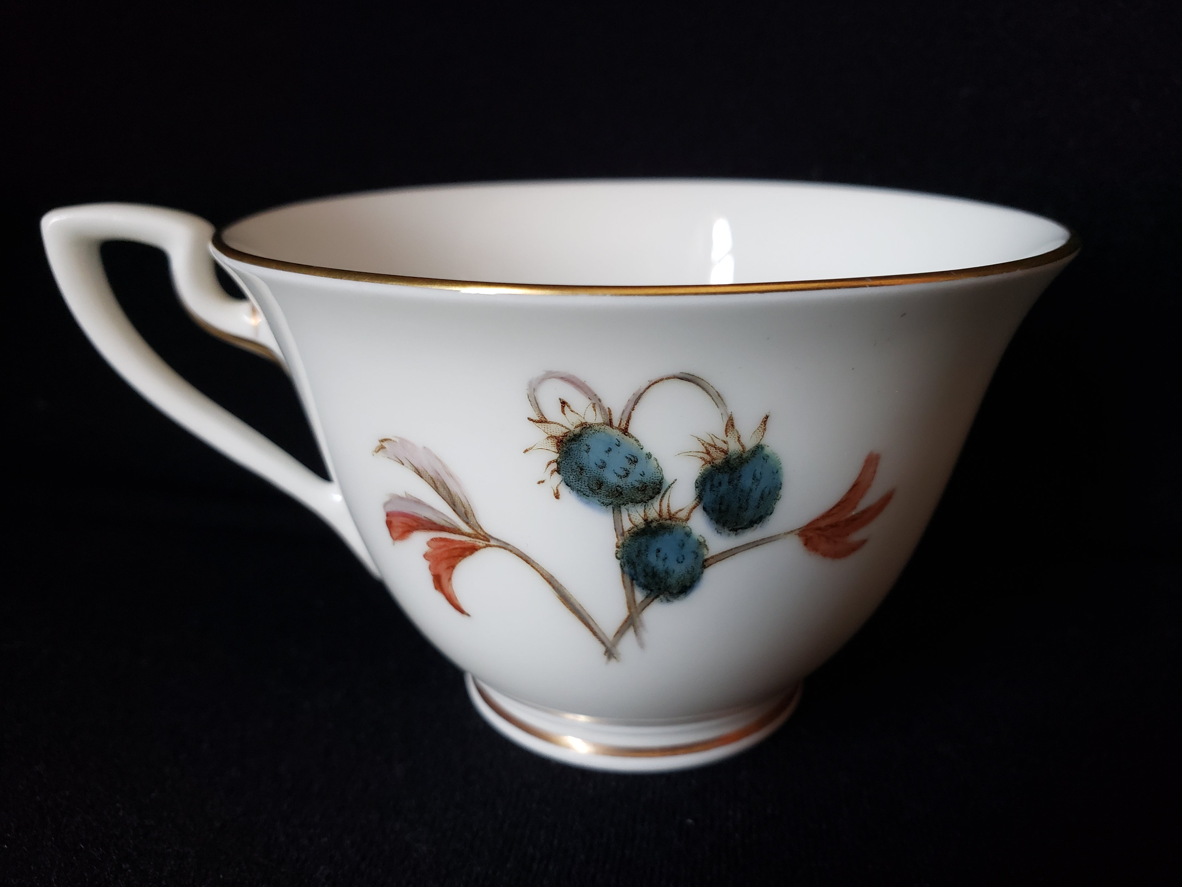 Vintage Royal Worcester Fraises Des Bois Tea Cup ONLY (lot 2110)