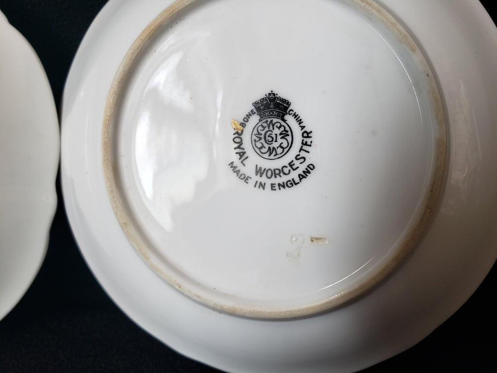 Vintage Royal Worcester Set 2 Coaster Small Dish Gold Trim 4"(lot 2070)
