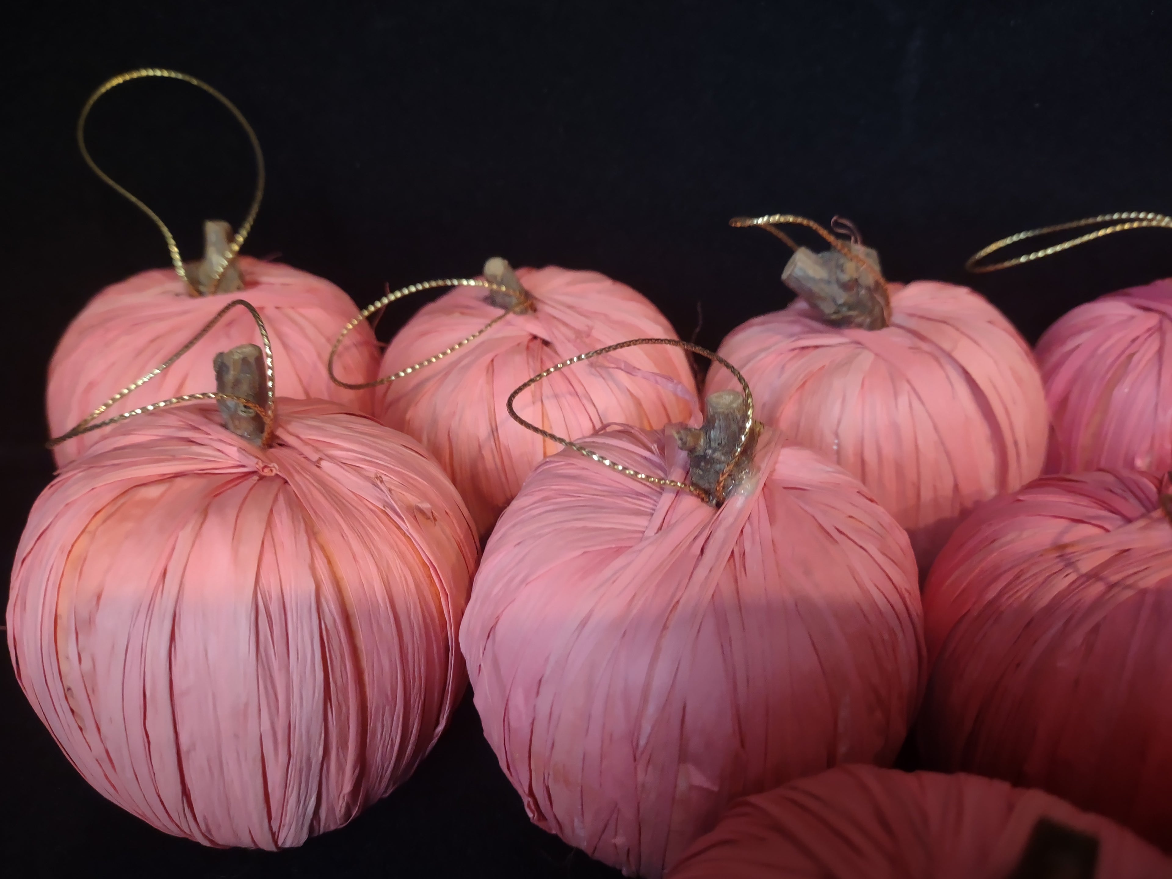 Lot of 17 Pink Twine Apple Christmas Ornament (lot 1687)