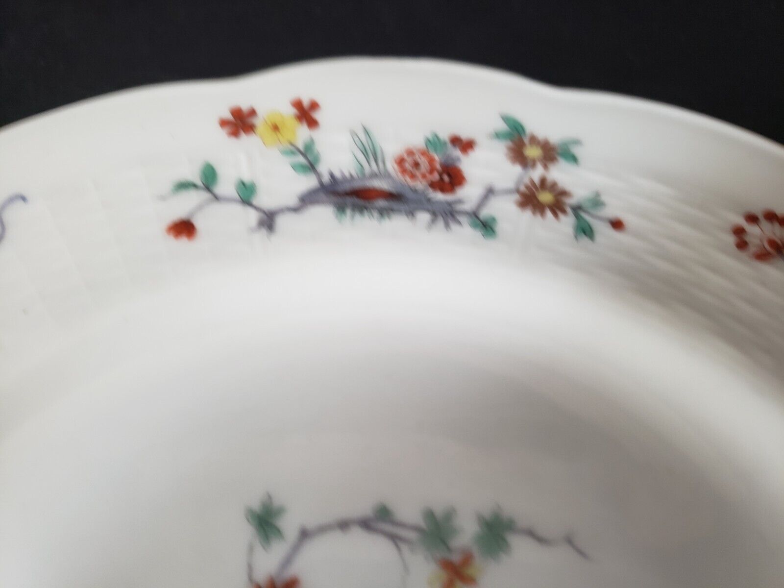 Haviland Limoges France Gold Trim Pheasant 9-3/4" Dinner Plate (lot 596)