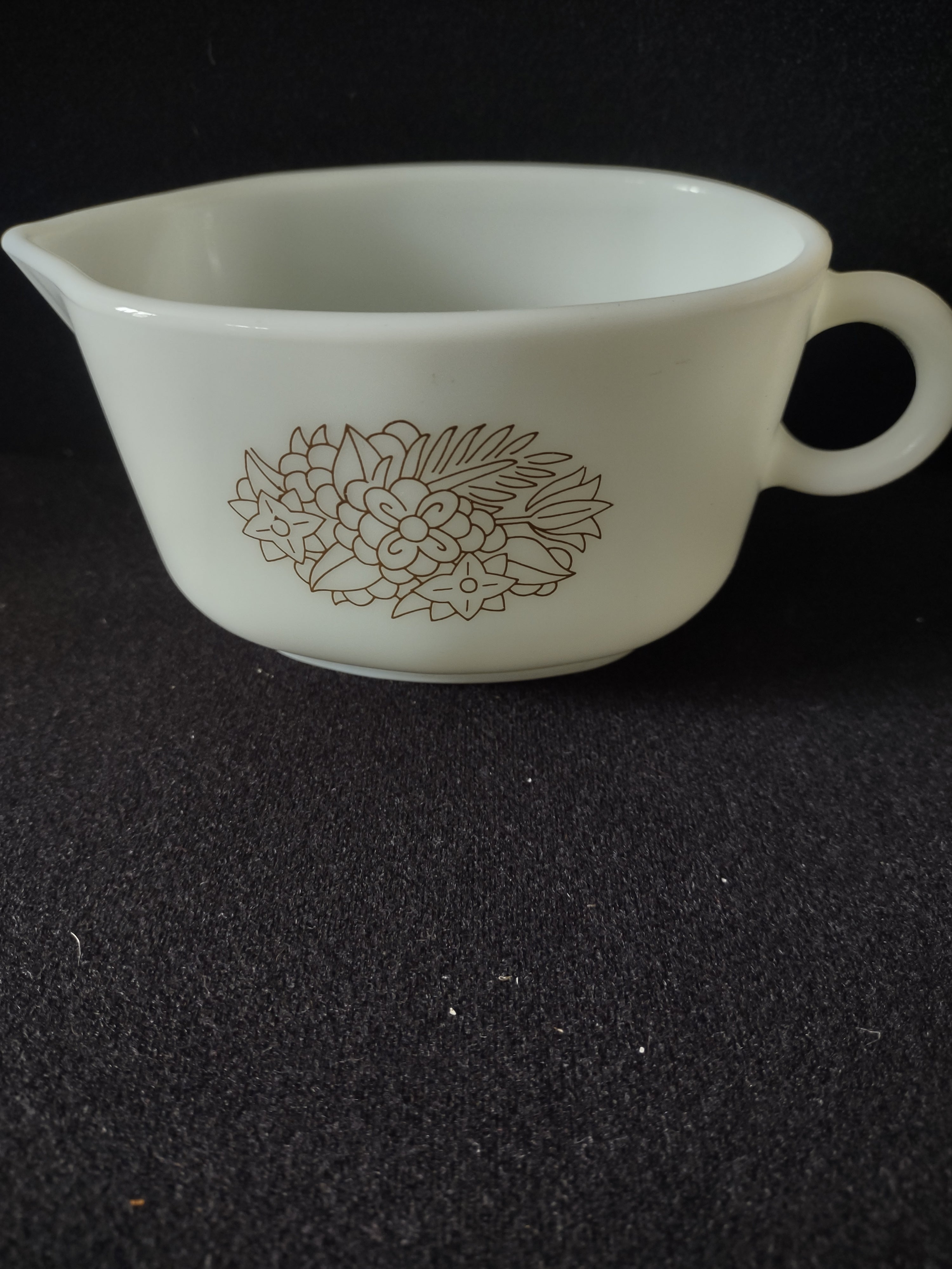 Vintage Milk Glass Pyrex Gravy Boat Woodland Brown Flowers (Lot 5242)
