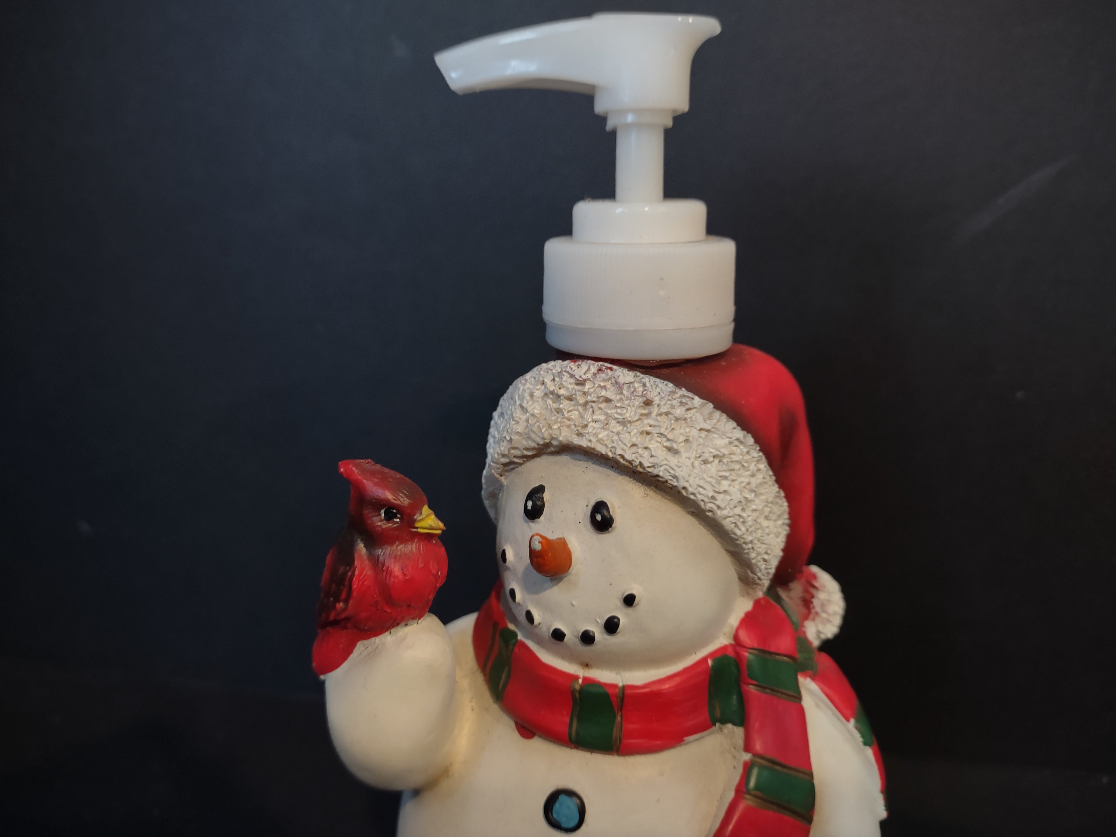 Vintage Soap Dispenser Snowman Christmas Robin Laurie (lot 2461)