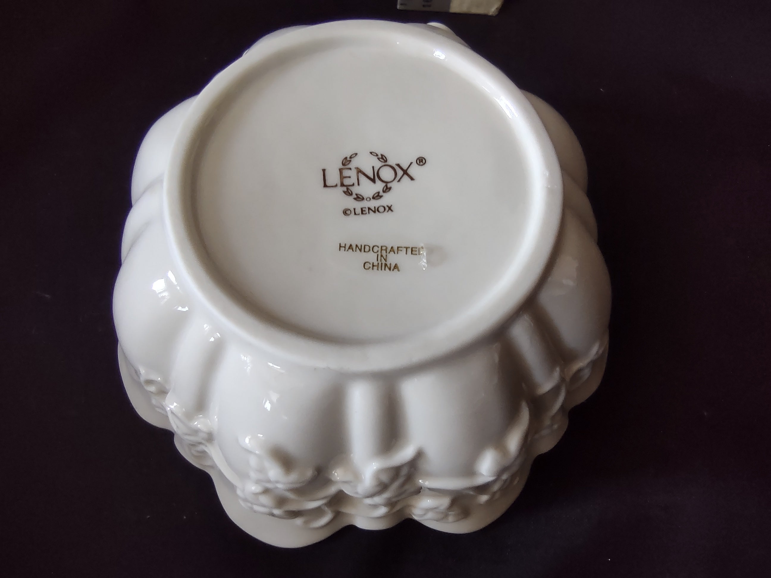 Vintage Lenox Small Serving Round Bowl Grape Leaves Design (lot 1988)