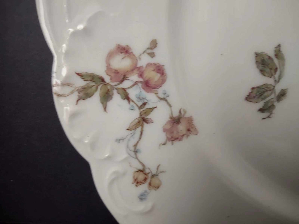 Antique French Cottage Haviland Limoges Red Rose Dinner Plate 9-1/2" (lot 956)