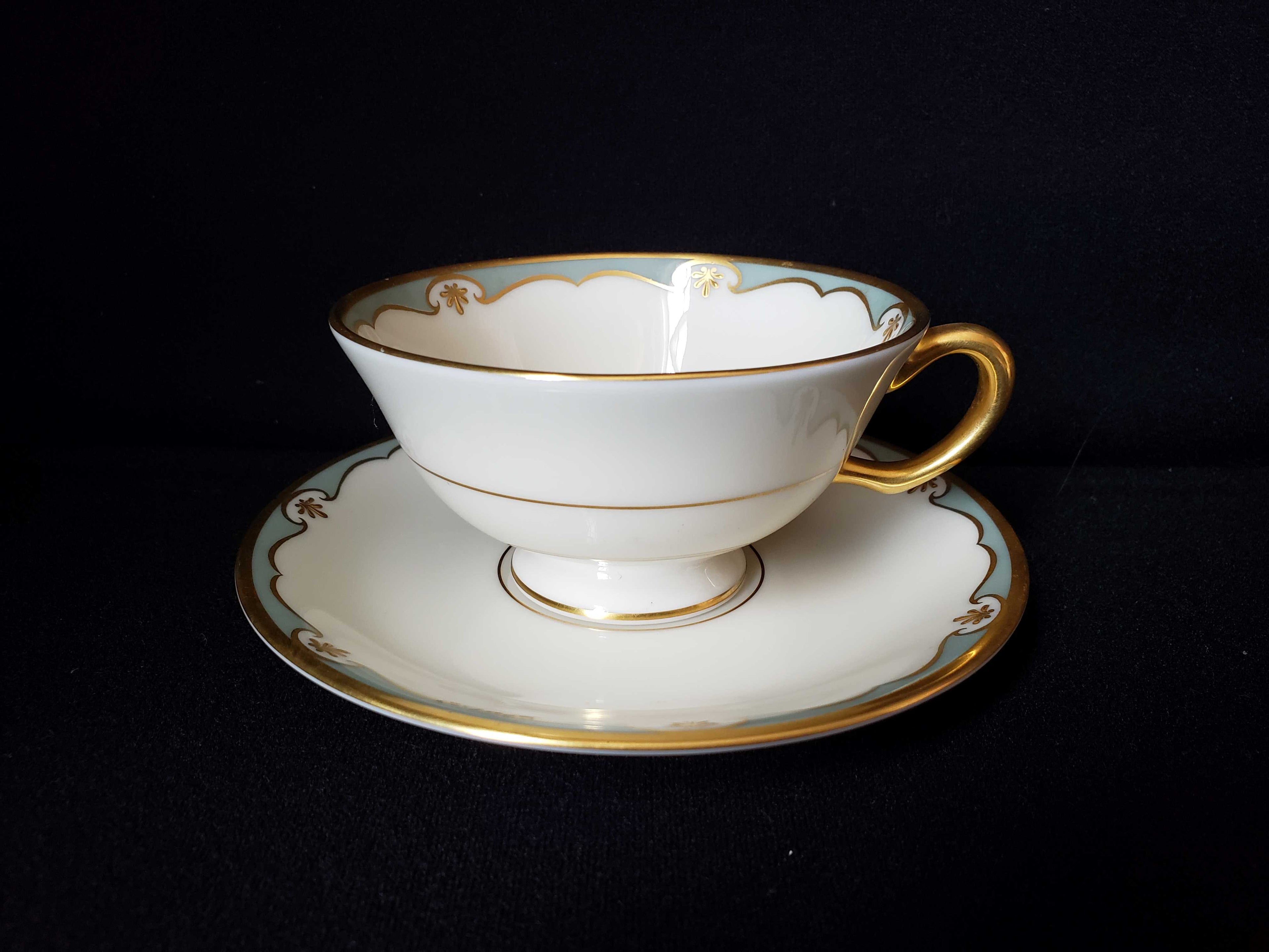 Vintage Lenox Meredith F-505 Tea Cup with Saucer (lot 1927)