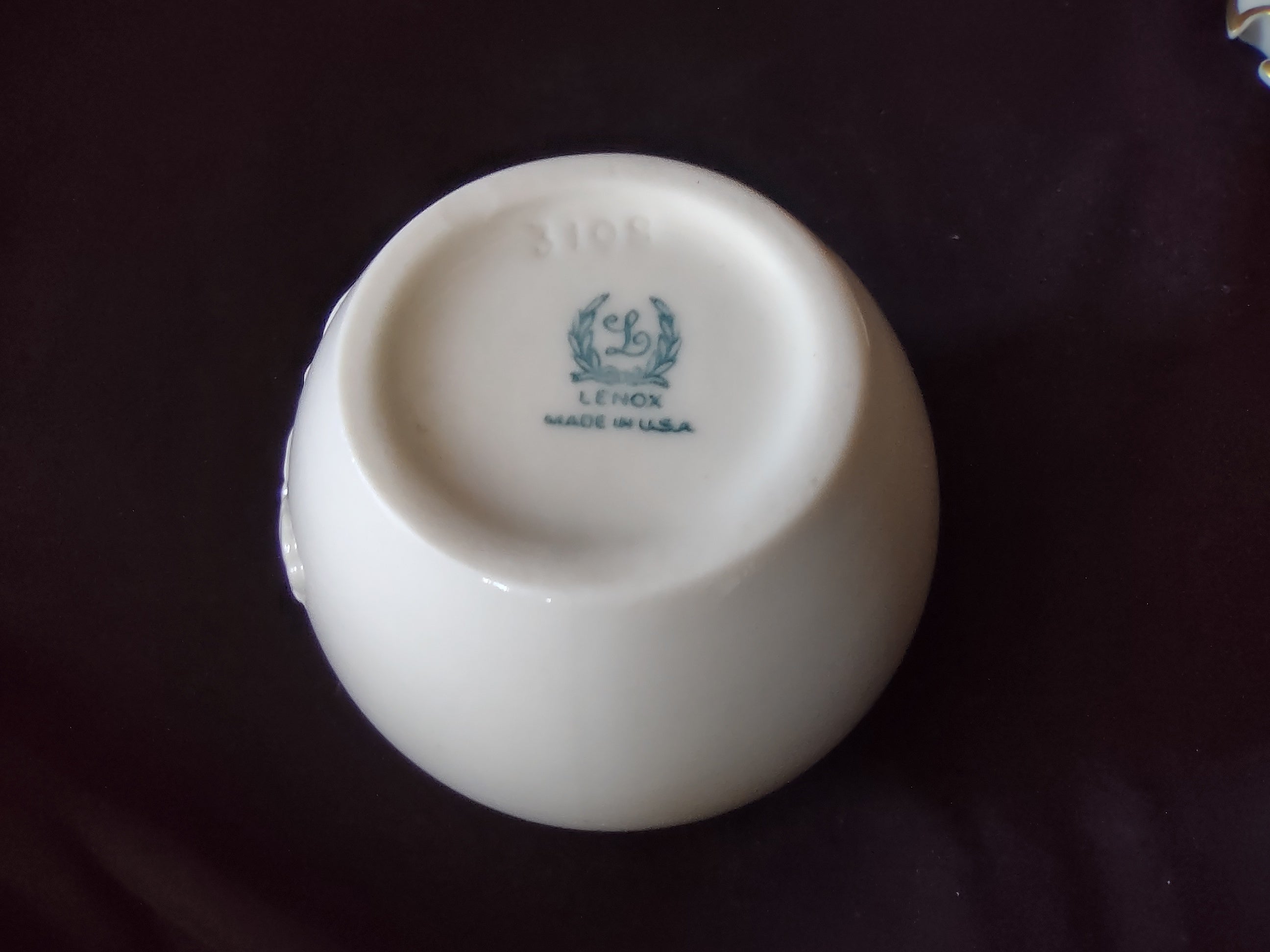 Vintage Lenox Sugar Bowl (lot 1983)