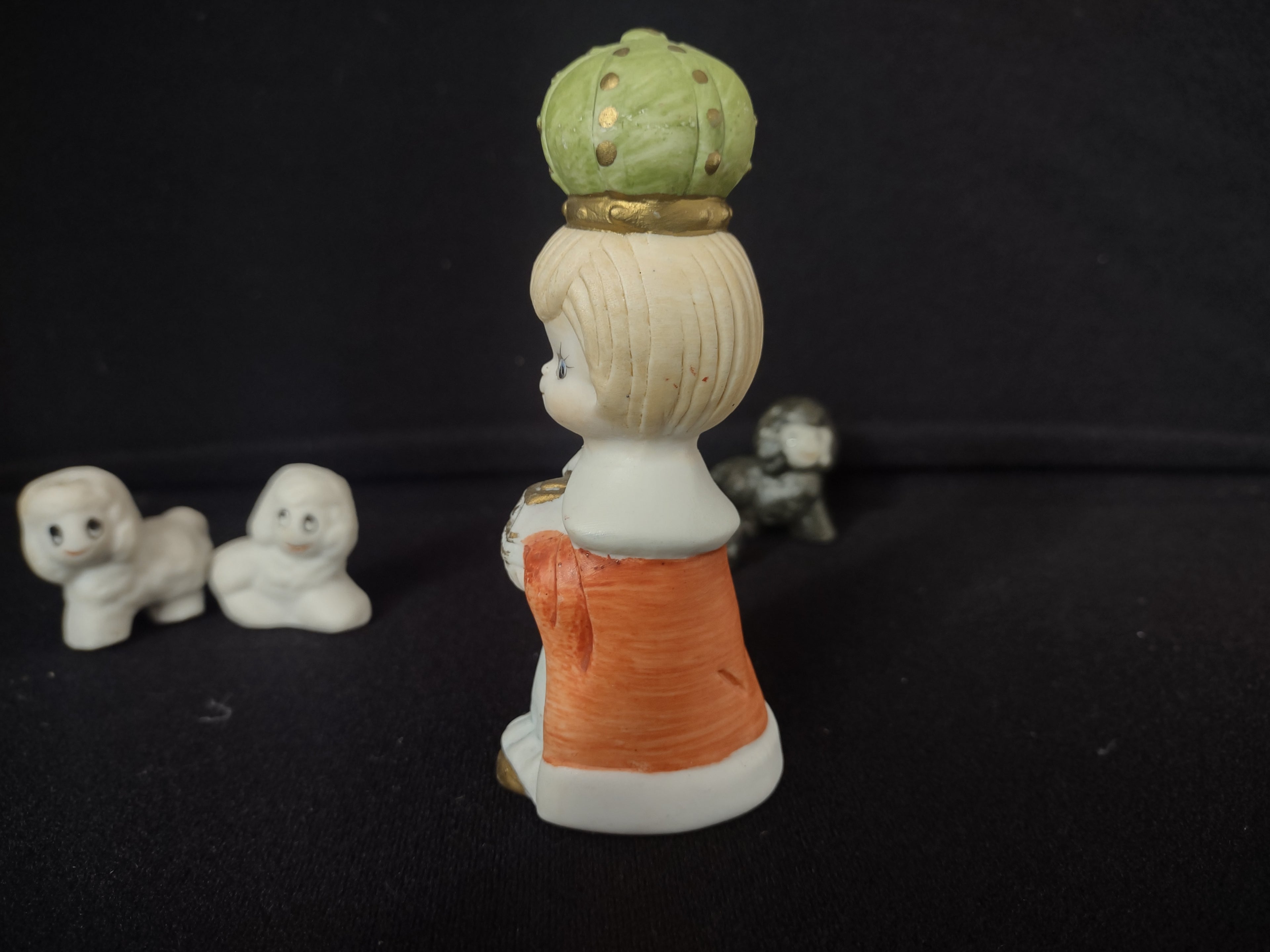 Vintage Christmas Childrens Wiseman with Lamb and Sheep (lot 2439c)
