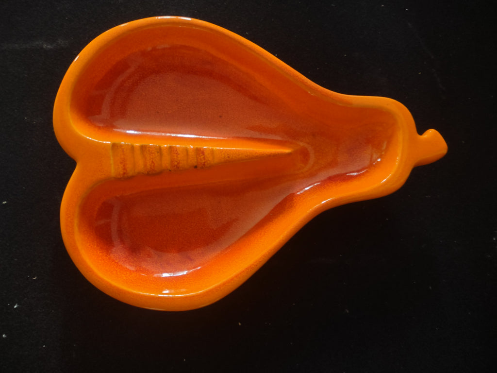 Vintage Royal Haeger MCM Halloween Orange Pear Ashtray (Lot 3389)