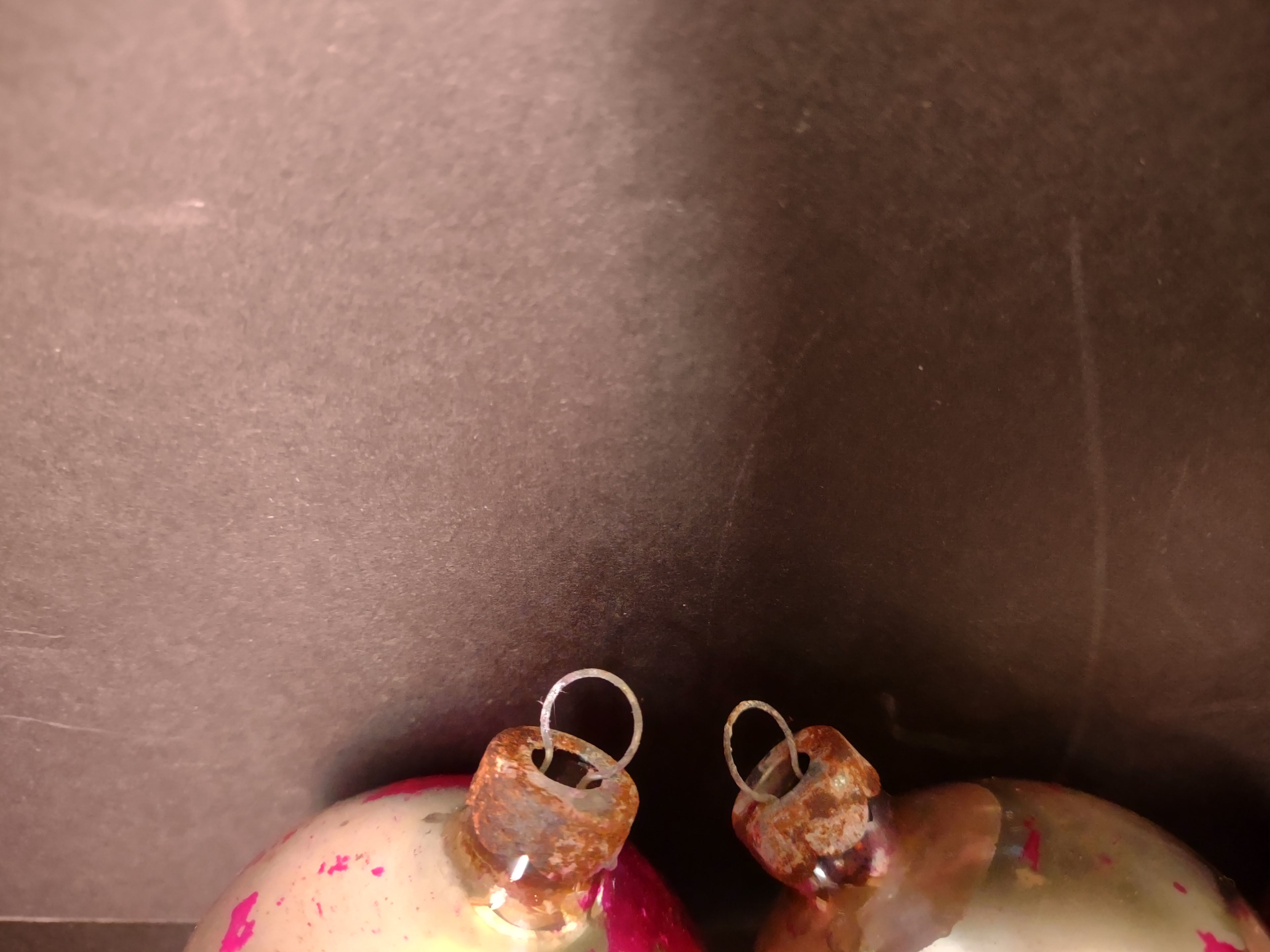Vintage Christmas Ball Ornaments Shiny Brite x 4 IMPERFECT (lot 3440)
