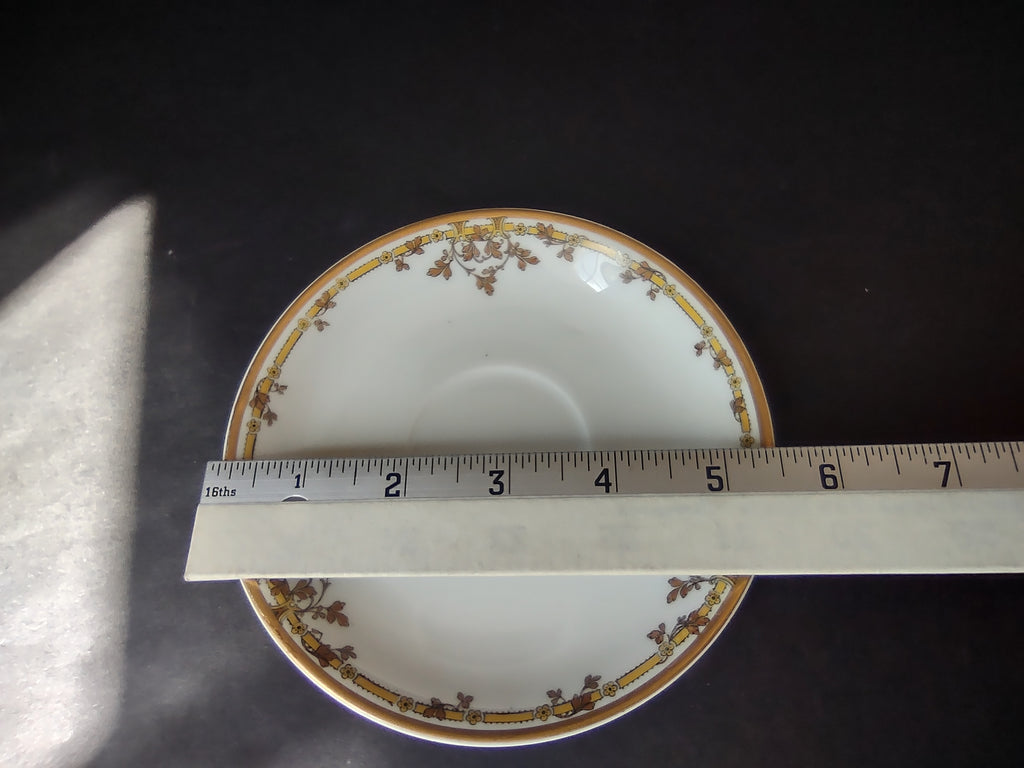 Haviland Limoges Saucer Brown Yellow Design (lot 1054)