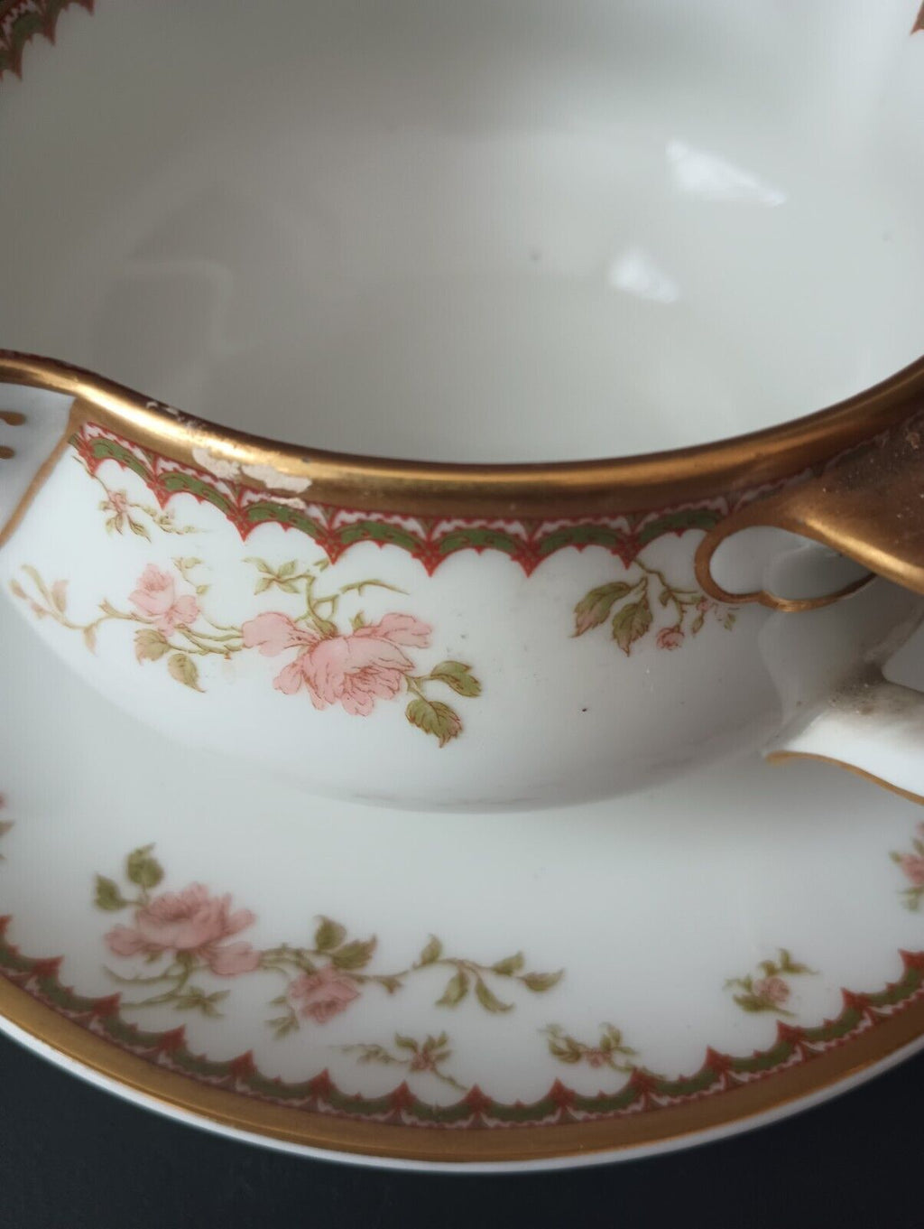 Haviland France Limoges Thanksgiving Round Gravy Boat Plate Attached (lot 380)