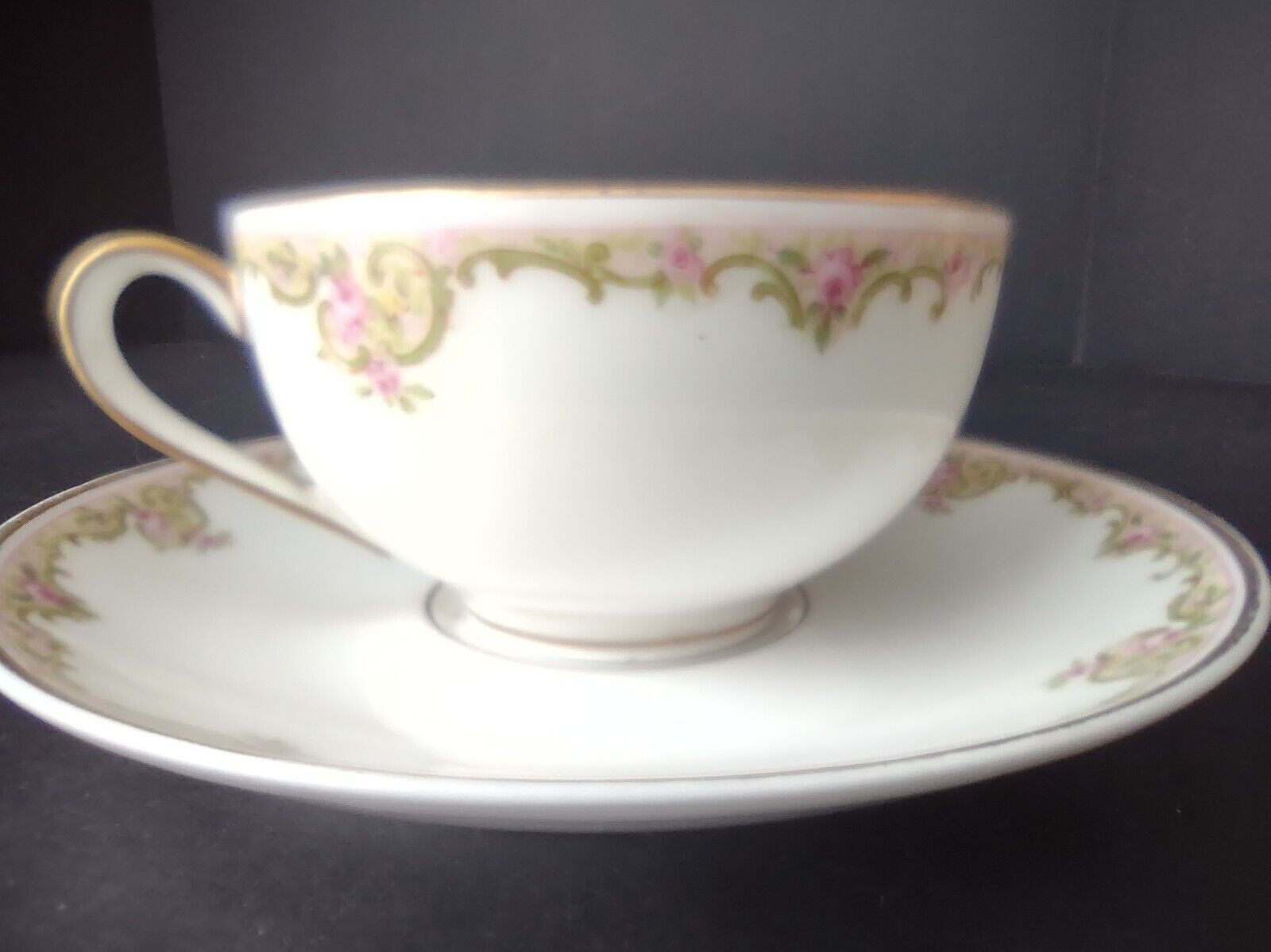 Haviland Limoges Gold Green & Pink Rose Garland Trim Teacup & Saucer (lot 686)