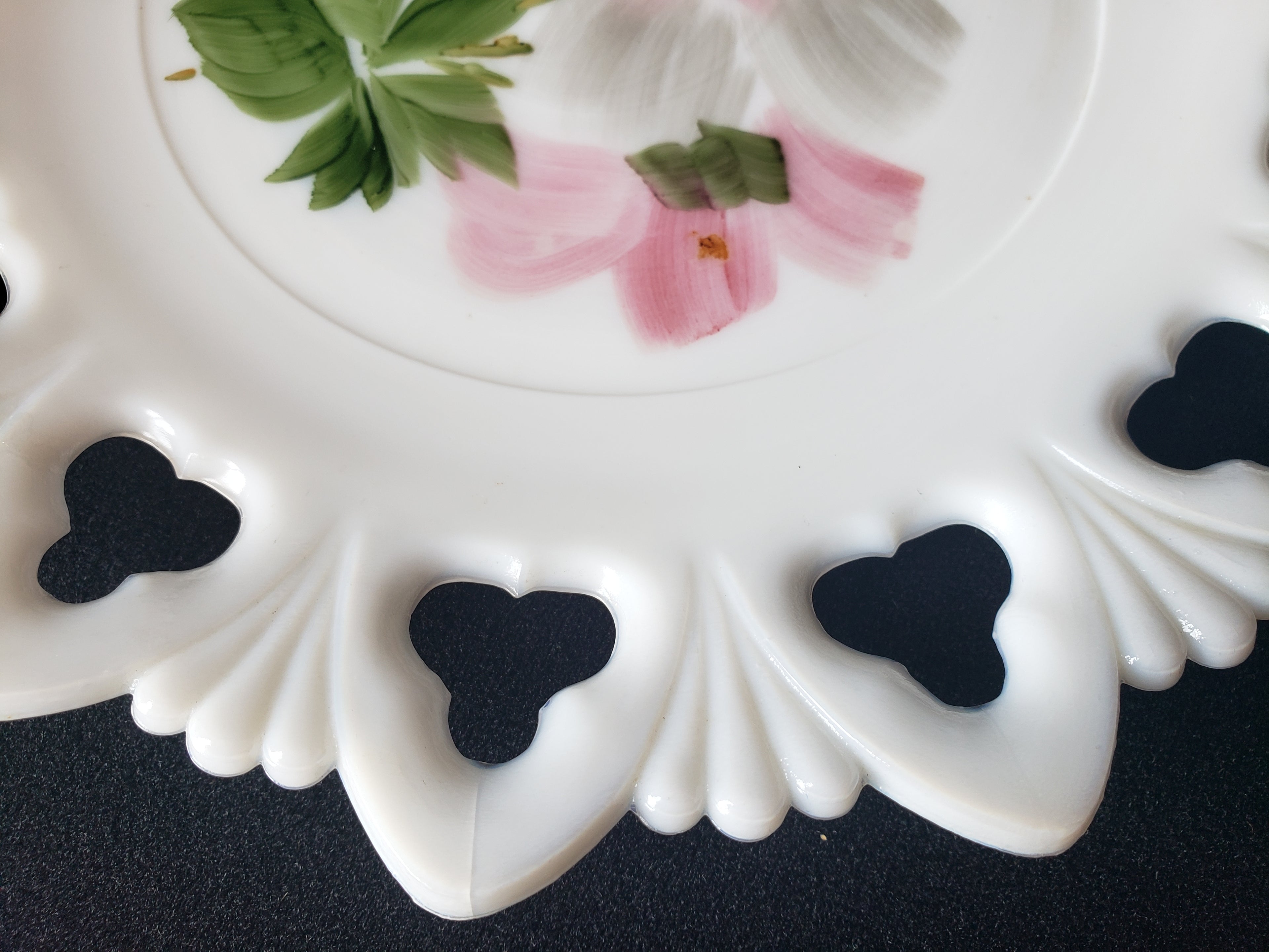 Vintage Kemple Pink Flower Motif Milk Glass Wall Plate (lot 2191)