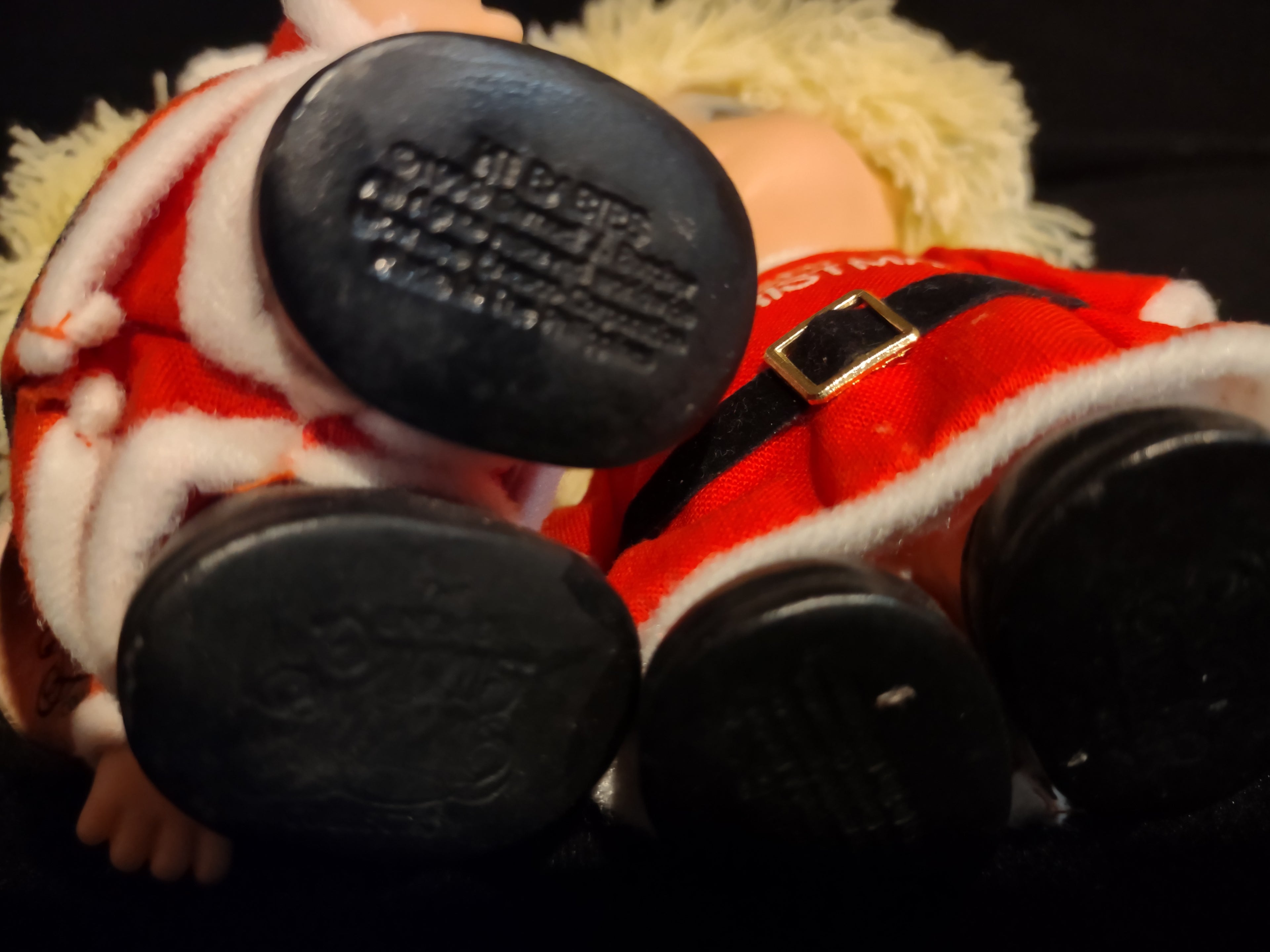 Vintage Christmas Precious Moments Hi Babies Santa Boy and Girl (lot 2446)