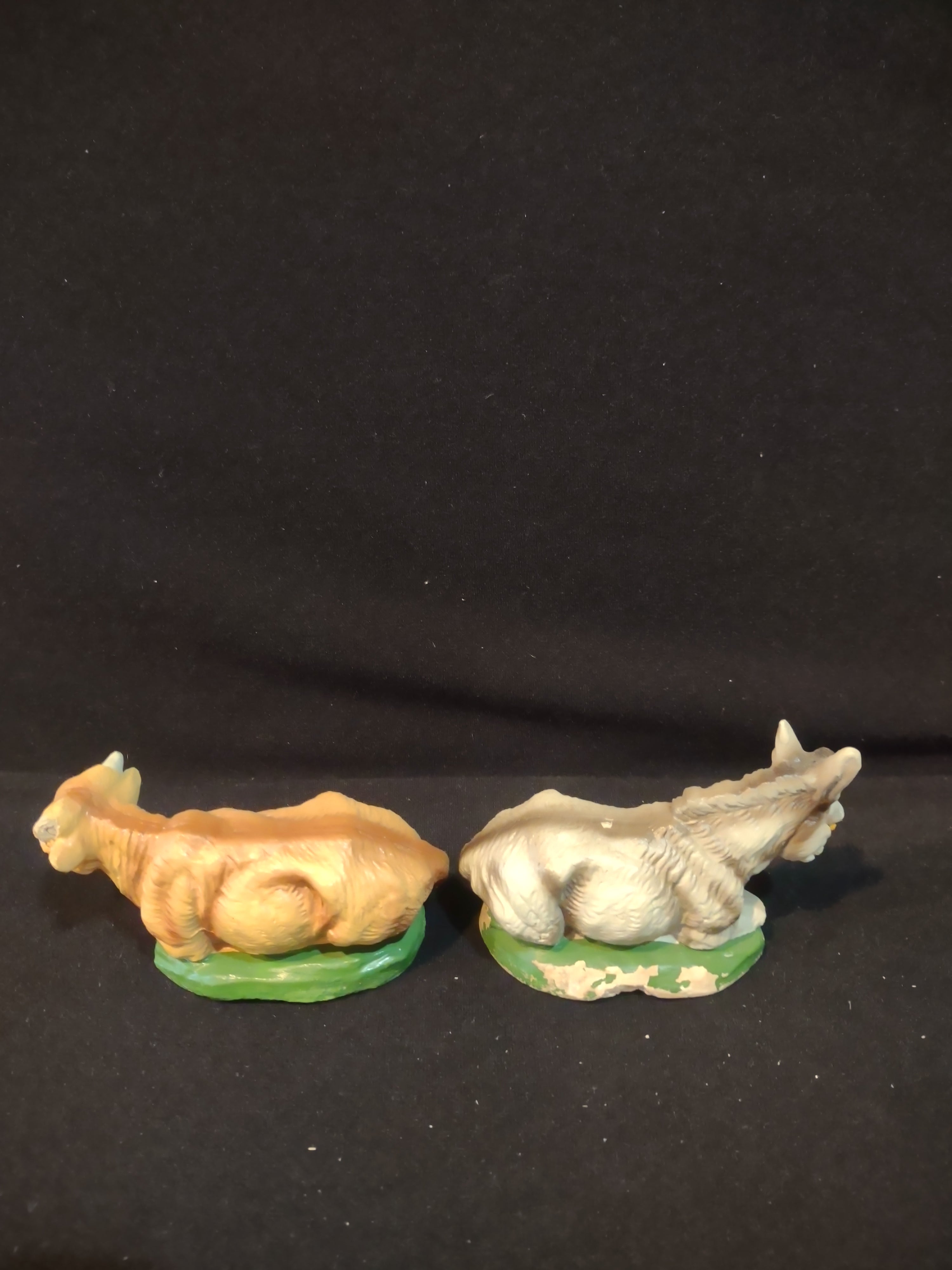Vintage Christmas Nativity Cow Donkey (Lot 4221)