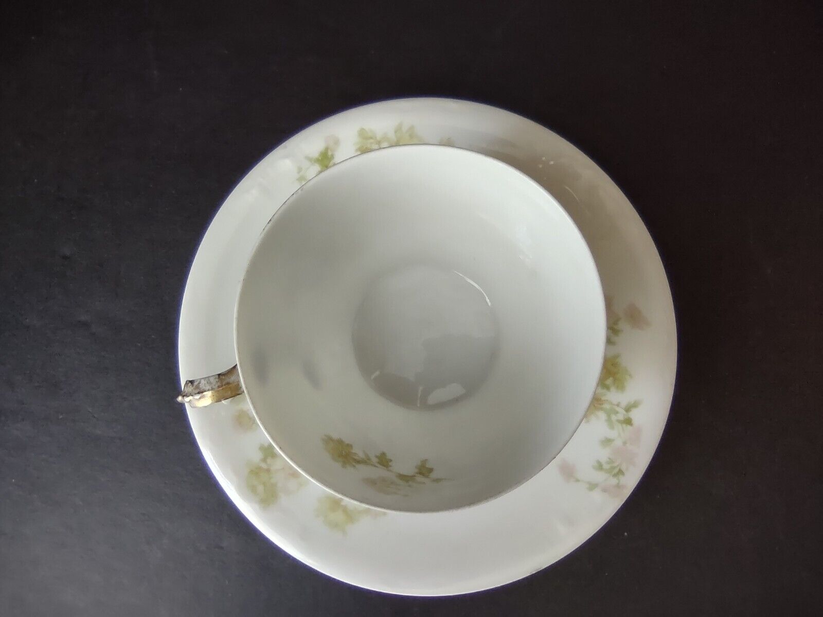 JP Limoges France Porcelain Teacup & Saucer Green Flower Gold Handle (lot 734)
