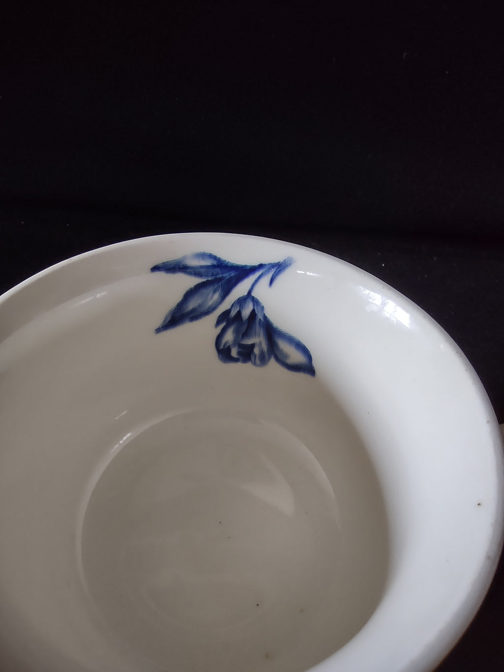 Vintage Johnson Bros Teacup Saucer Windsor Ware Warwick Blue White (Lot 5661)