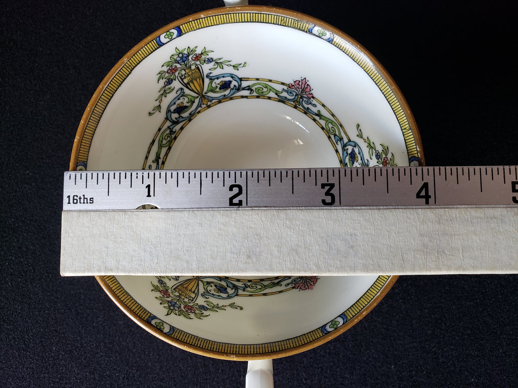 Vintage Royal Worcester Bouillon Cup Two-Handles IMPERFECT Doncaster (lot 2077)