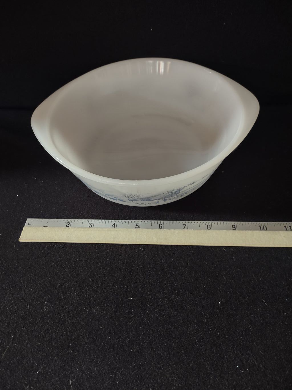 Vintage Glasbake Milk Glass 2QT Casserole Currier & Ives Blue Farm (Lot5131)