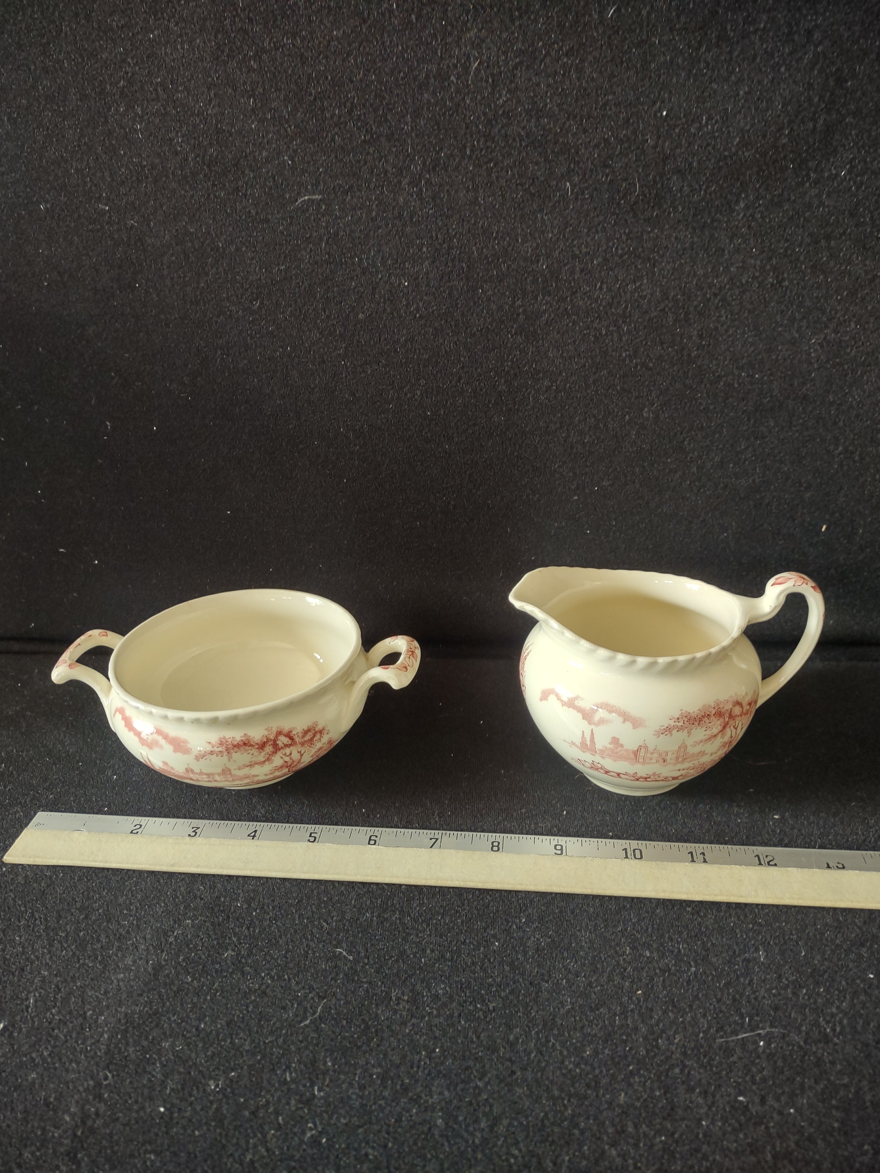 Vintage Johnson Brothers Creamer Open Sugar Bowl Castle On The Lake (Lot 5544)