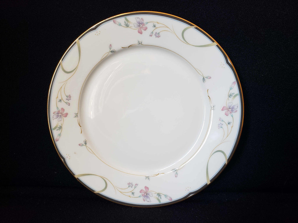 Vintage Lenox Debut Collection Constance Fine Bone Bread Plate (lot 1912)