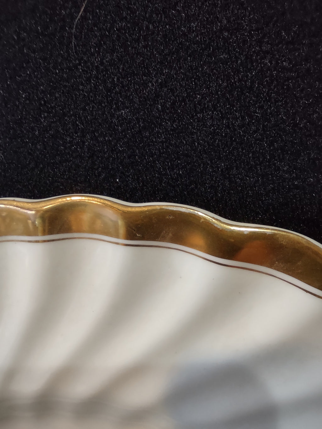 Vintage Minton Gold Rose Dinner Plate England Bone China Gold Trim x 3 (Lot 5426