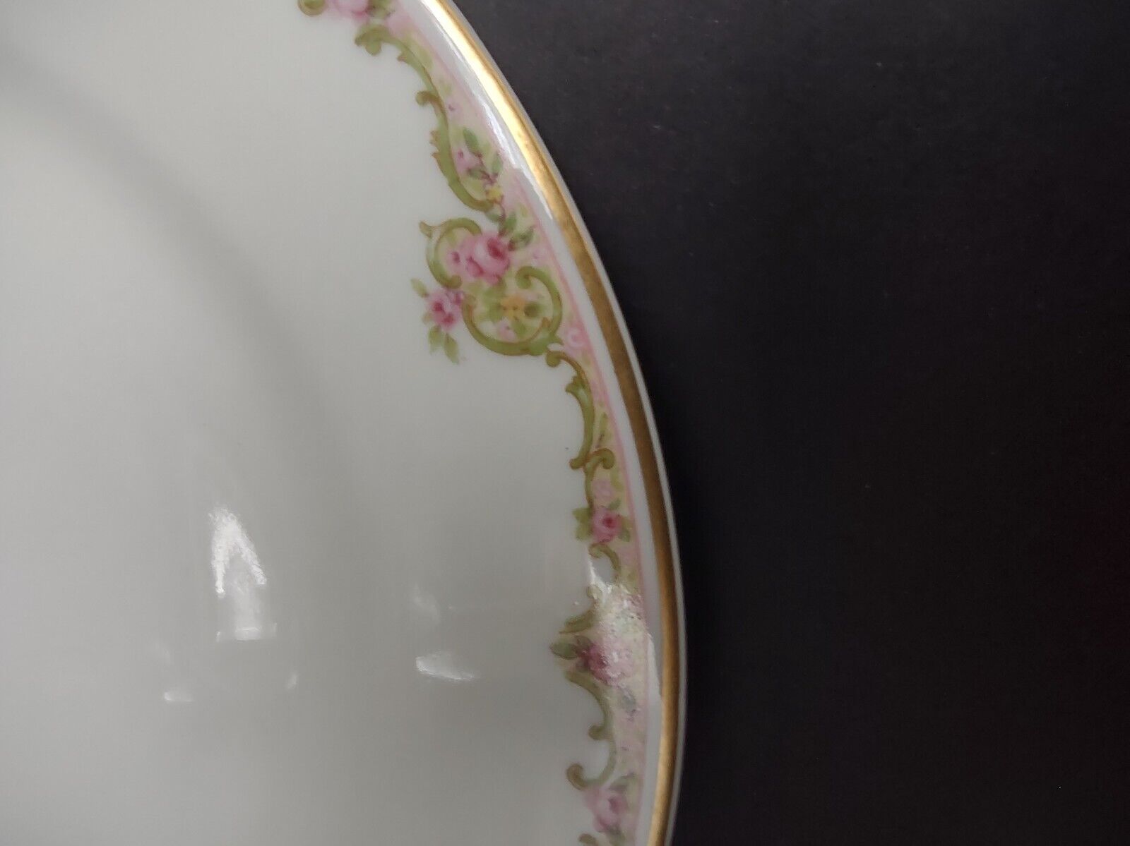 Haviland Limoges Gold Green & Pink Rose Trim Salad Luncheon White Plate (lot 685