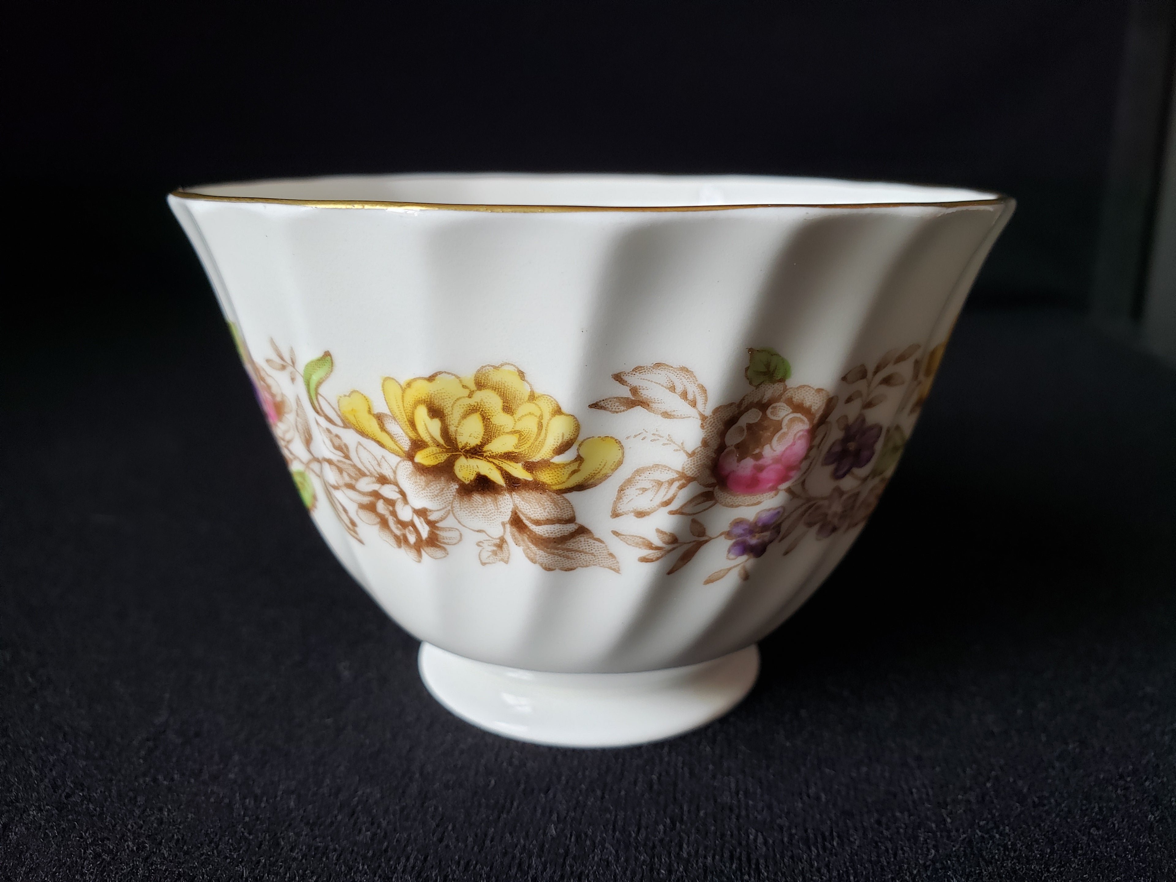 Vintage Royal Doulton Mayfair Tea Cup ONLY (lot 2103)