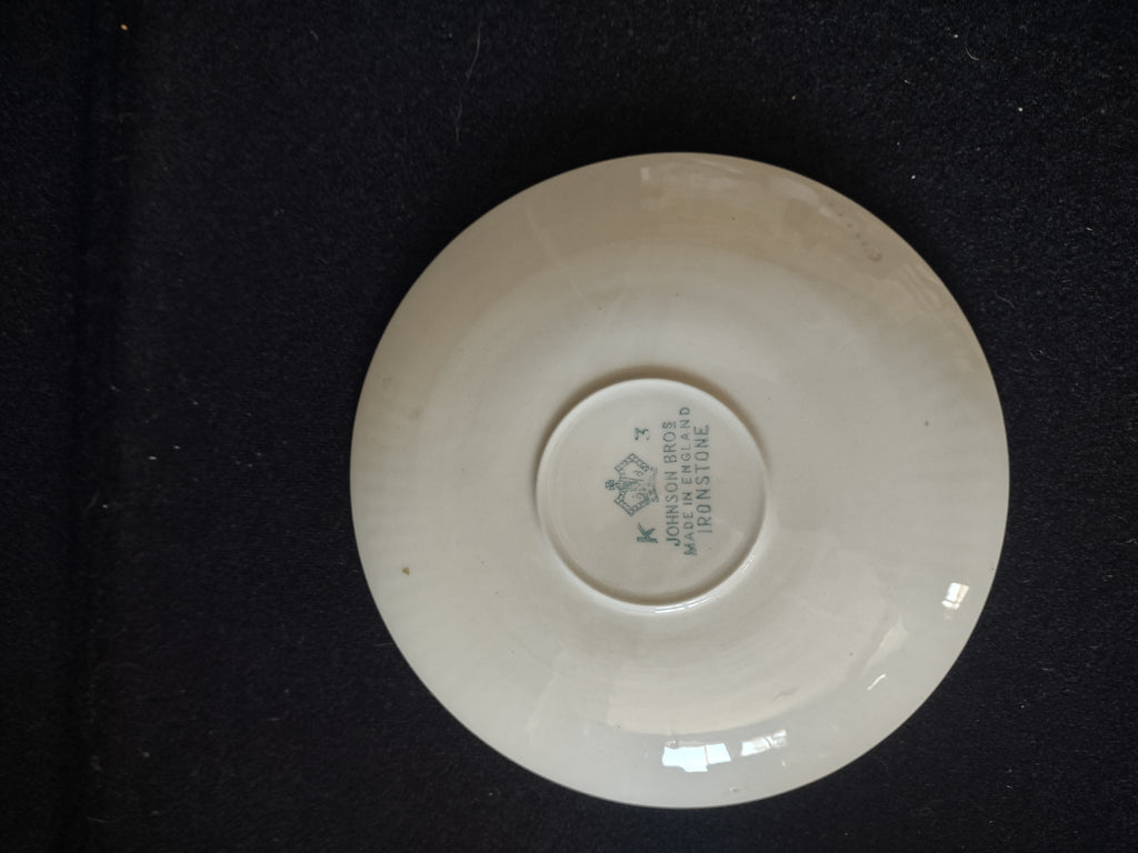 Vintage Johnson Brothers Saucer Ironstone Athena Set Of 5 (Lot 5654)