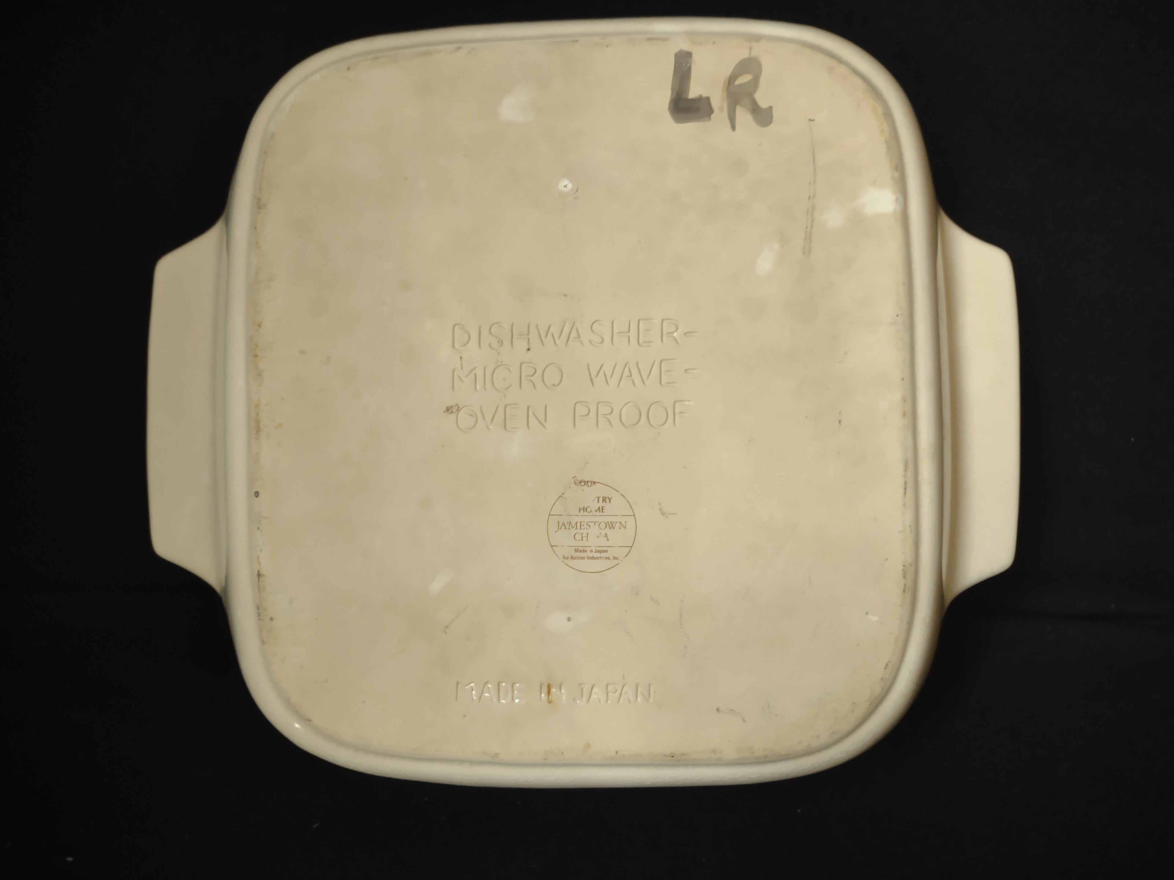 Jamestown Japan Country Home 9" Square Baking Dish (lot 2859c)