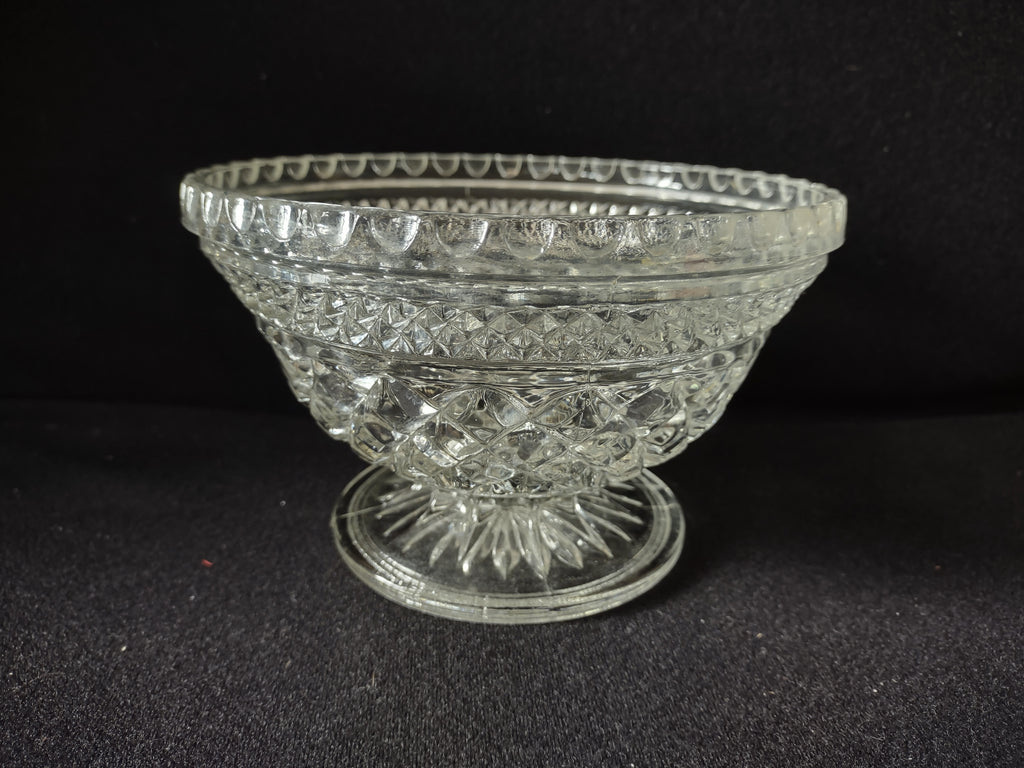 Wexford Anchor Hocking Glass Compote Serving Pedestal Bowl Diamond (lot 5153)