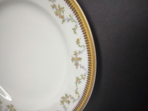 lot 763 Haviland Limoges The Valmont Luncheon Plate