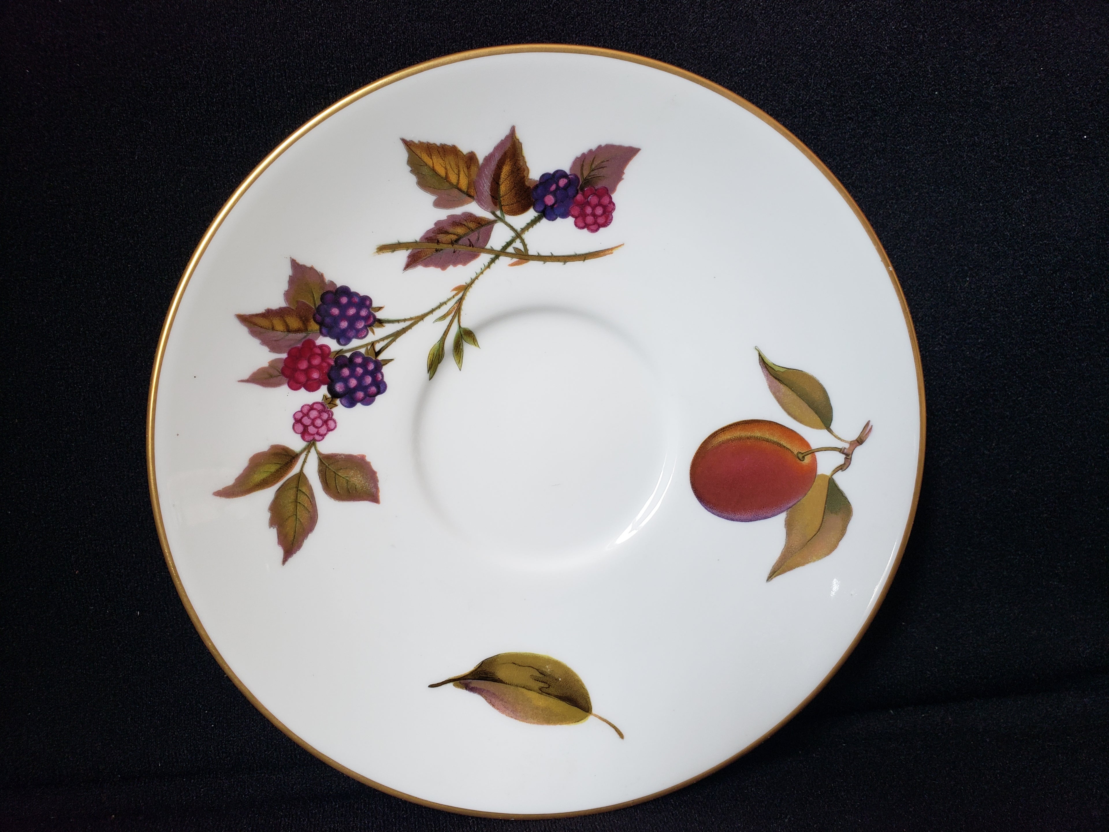 Vintage Royal Worcester Astral Saucer ONLY (lot 2082)