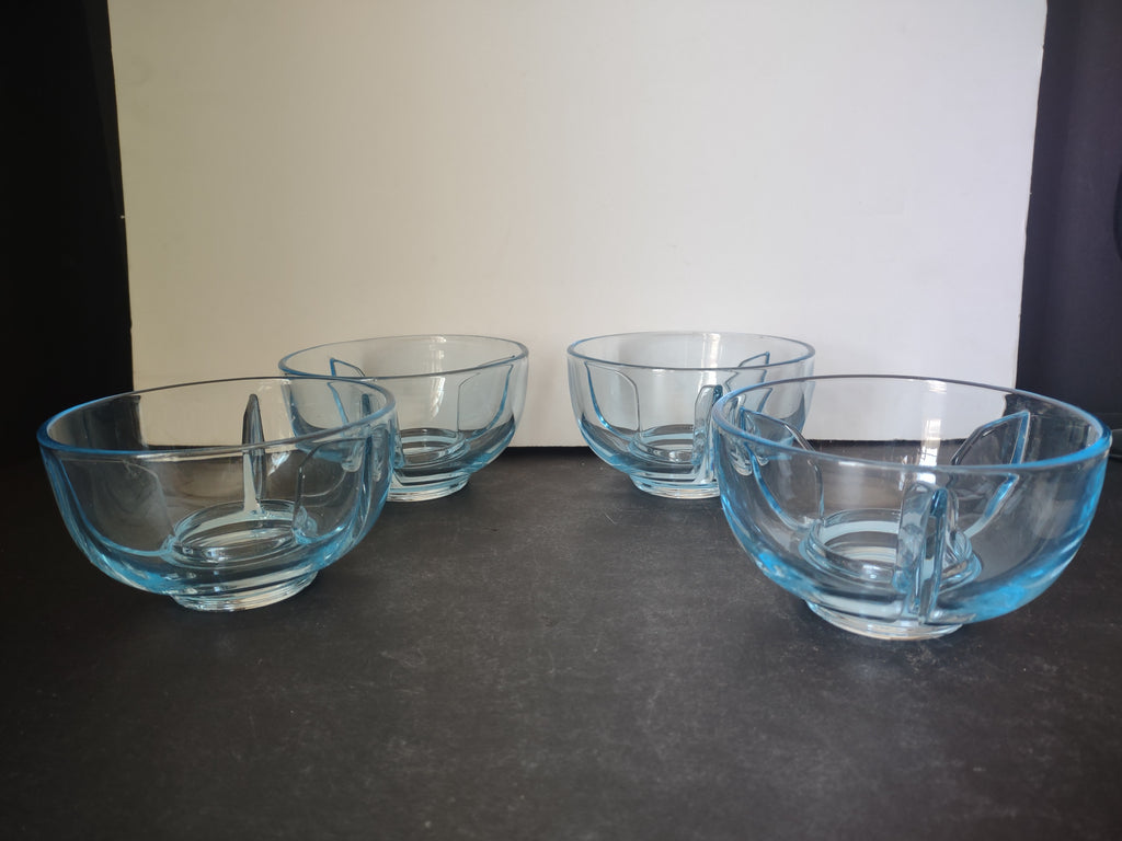 Set of 4 Blue Glass Sea Food Serving Bowl (lot 2716)