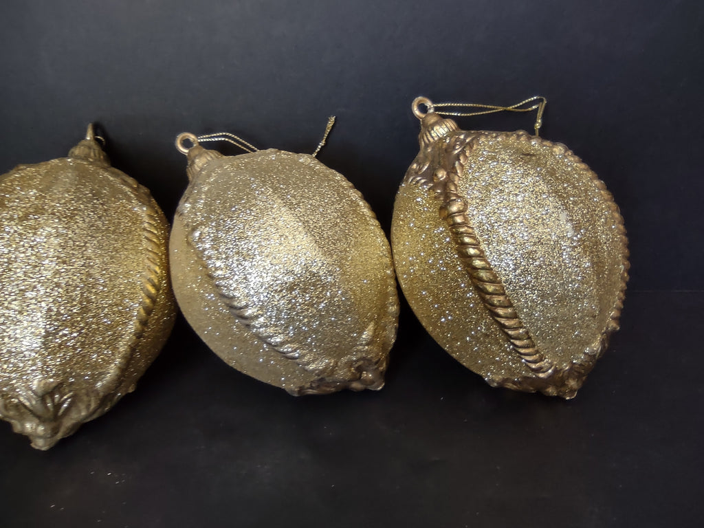 Lot of 4 Round Golden Glittery Christmas Ornaments (lot 1746)