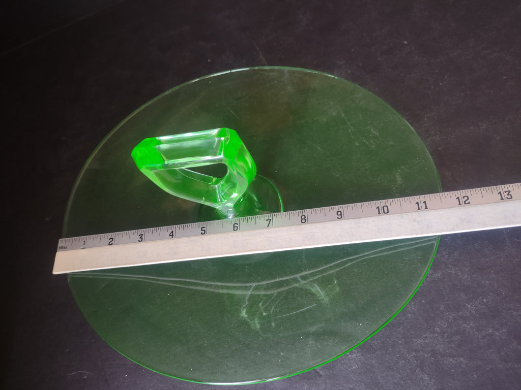 Uranium Vaseline Glass Glows Green Oval Serving Tray with Handle (lot 2712)