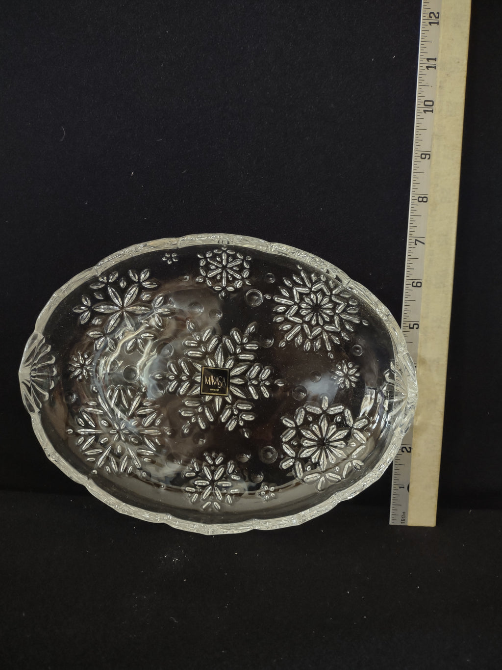 Vintage Mikasa Snowflake 9 1/4" Sweet Dish (Lot 3623)