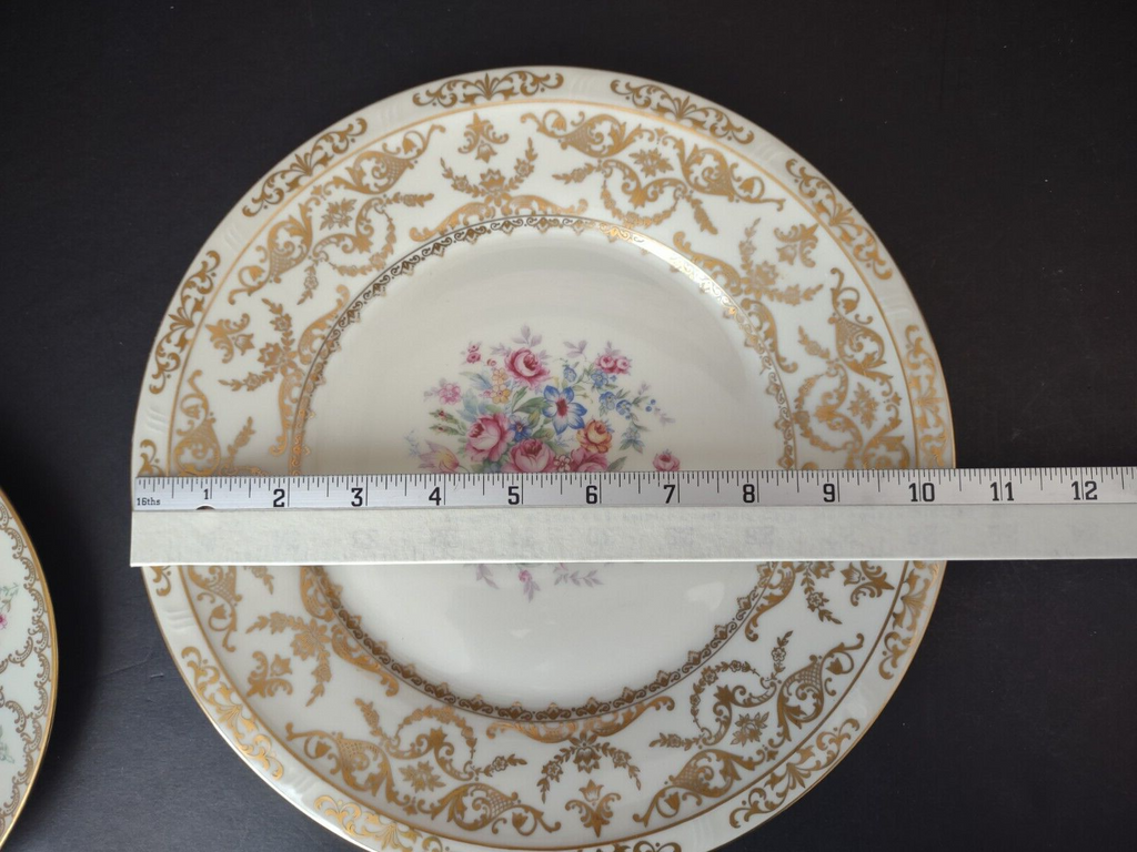 Czechoslovakia Bohemia Coronado Set of Dinner & Salad Plate Gold Flower (lot 440