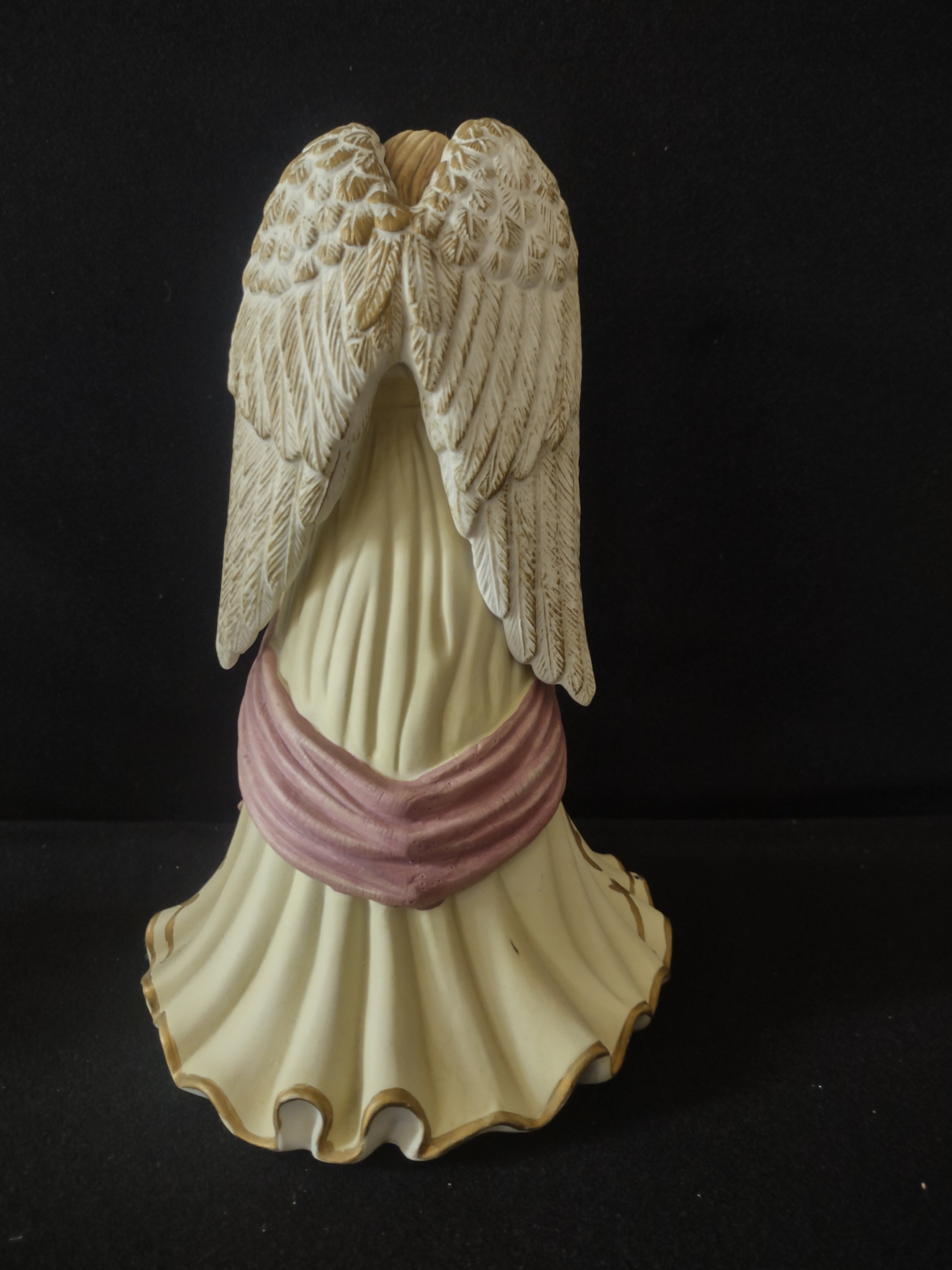 Christmas Vintage Ceramic Winged Angel With Candle Figurine Statue (Lot 3569)