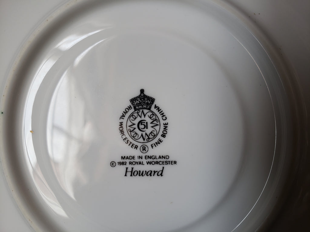 Vintage Royal Worcester Howard Saucer ONLY 5-3/4" (lot 2105)