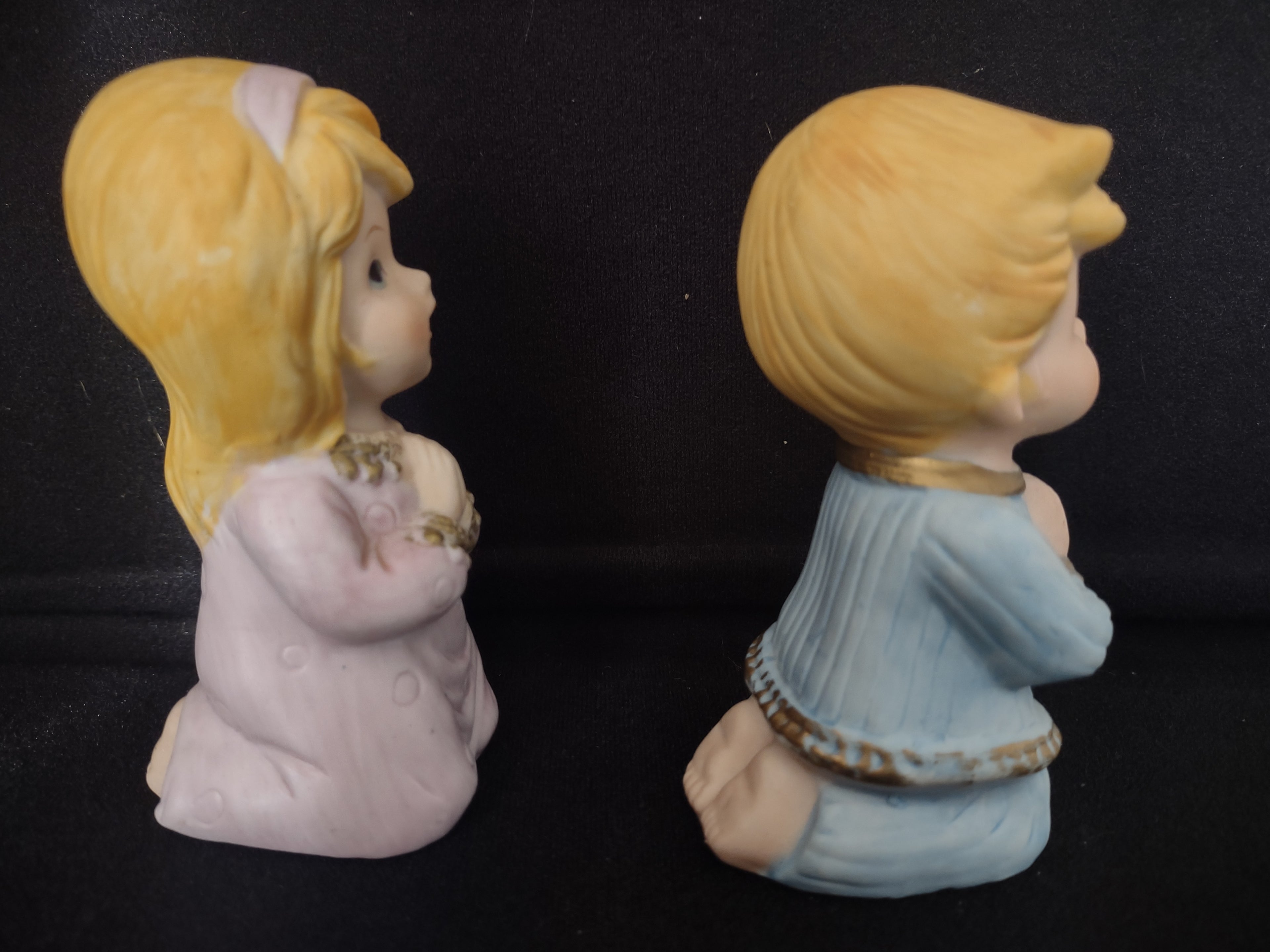 Vintage Homco Home Interiors Praying Boy and Girl Figurine (lot 2434)