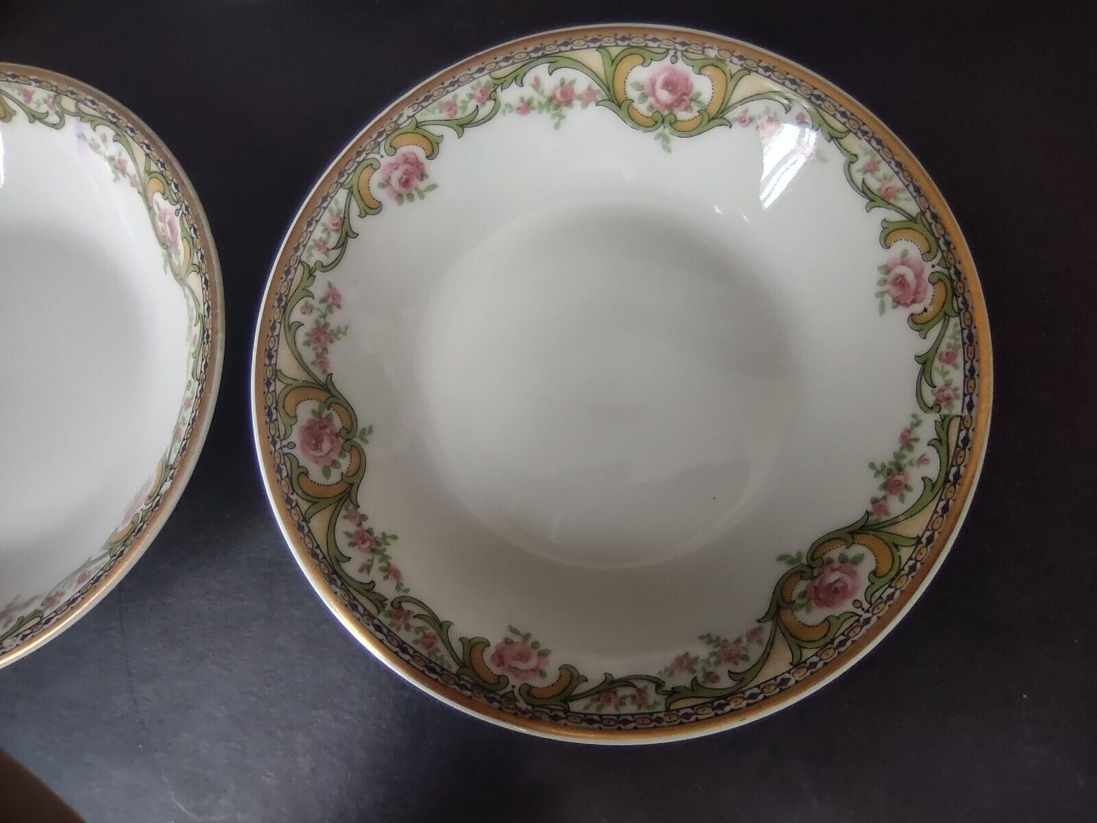 Haviland Limoges France 5 x Bowl 5" Rose Design (lot 606)