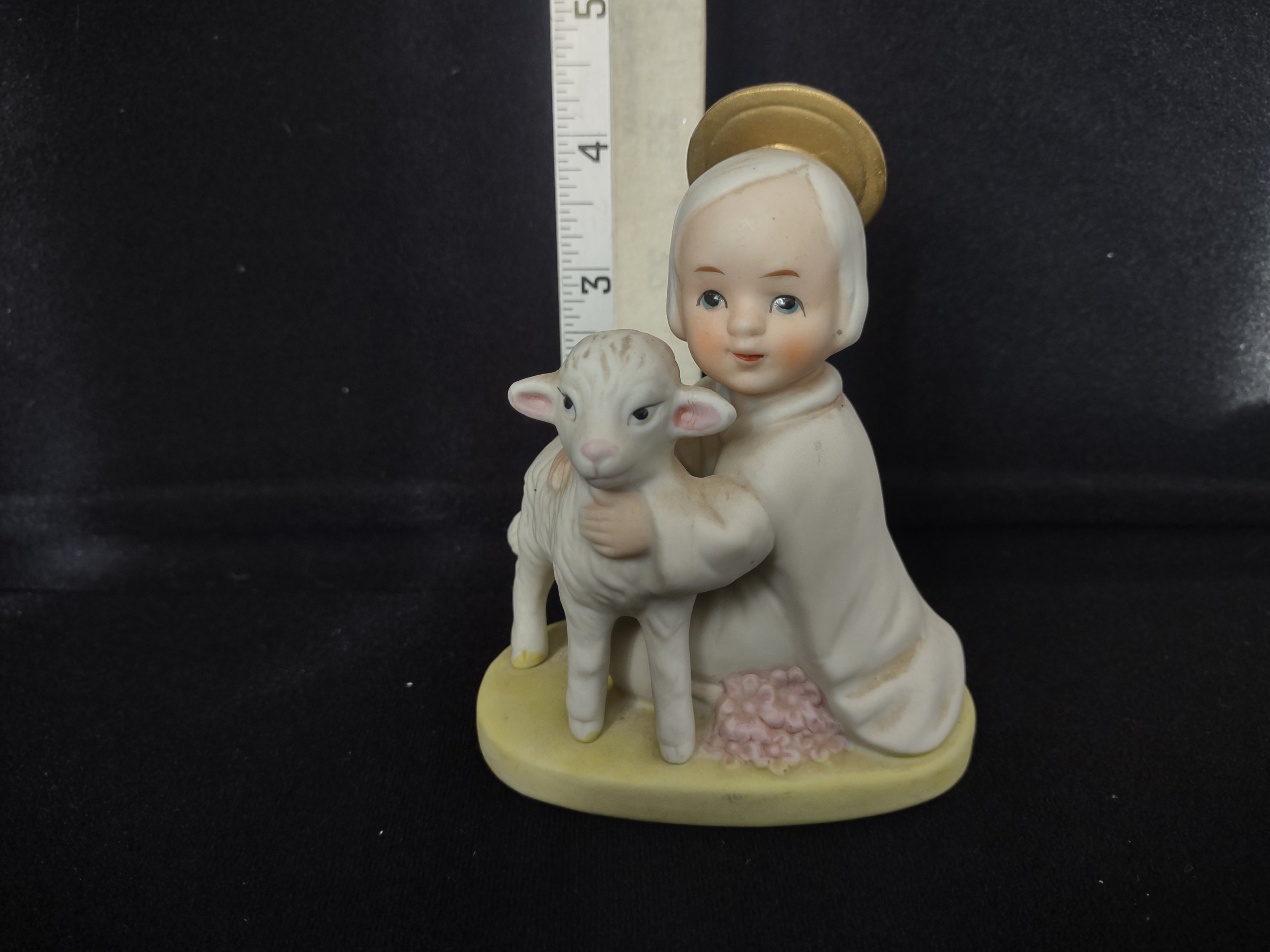 Vintage Homco Home Interiors Holy Child with Lamb Shepherd (lot 2436)