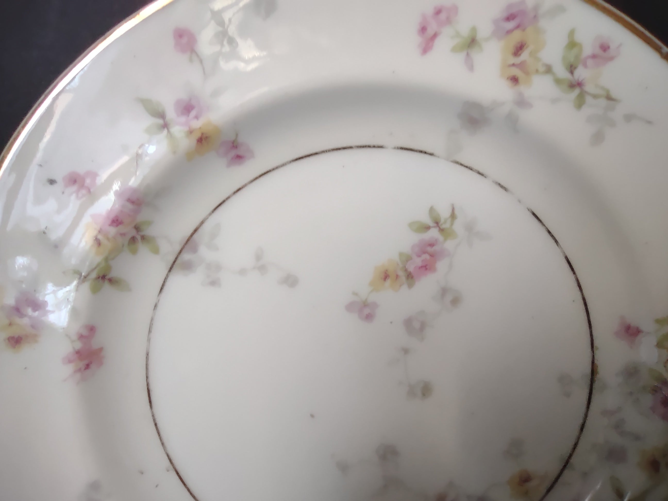 Haviland France Limoges 2 x Bread/Butter 1 x Dessert Plate (lot 1094)