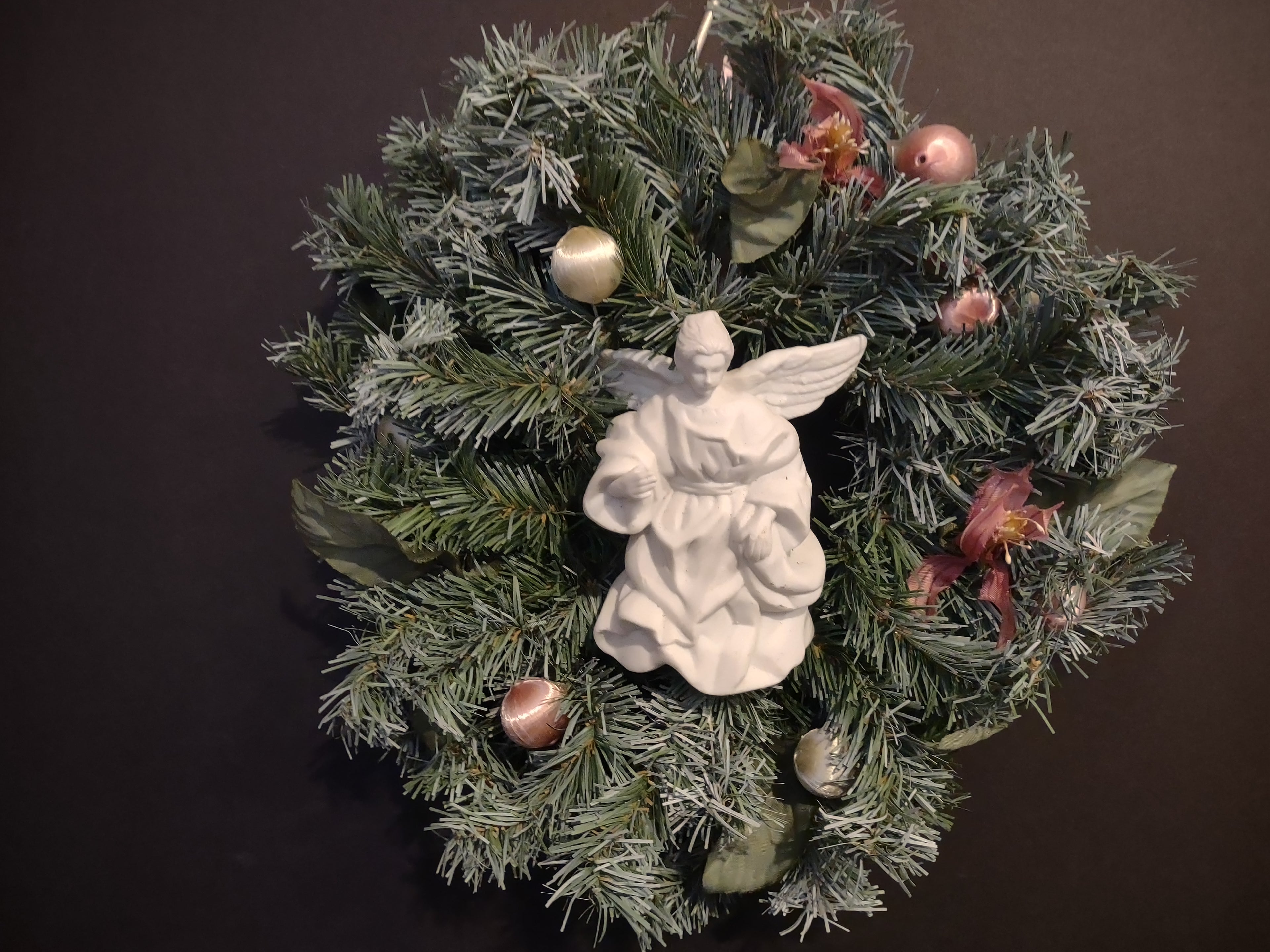 Christmas Artificial Small Tree 20" and Wreath 9" Victorian Pink Decor (lot 1242