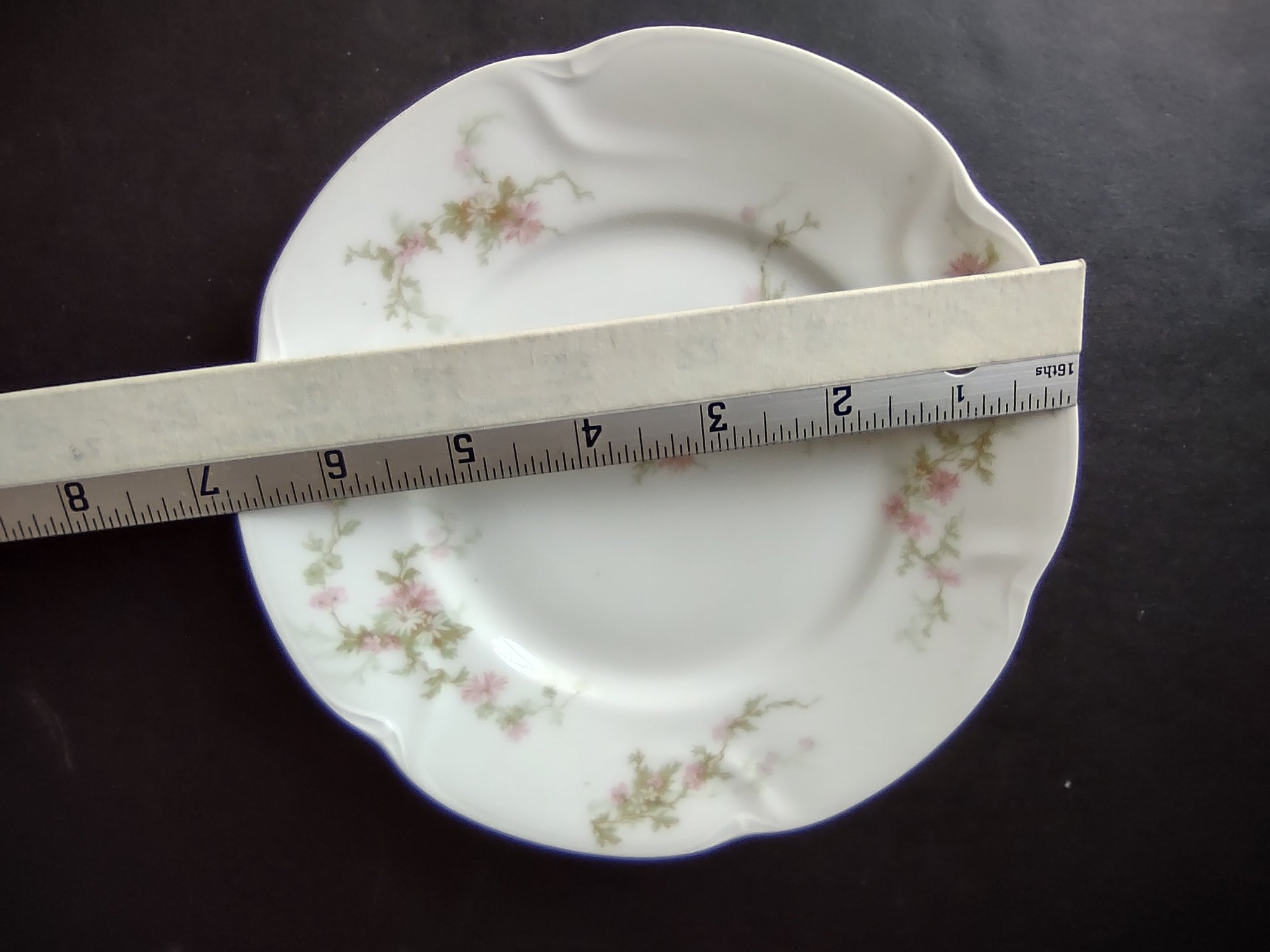 Haviland Limoges Bread Butter Plate Pink Thistle & Daisy (lot 881)