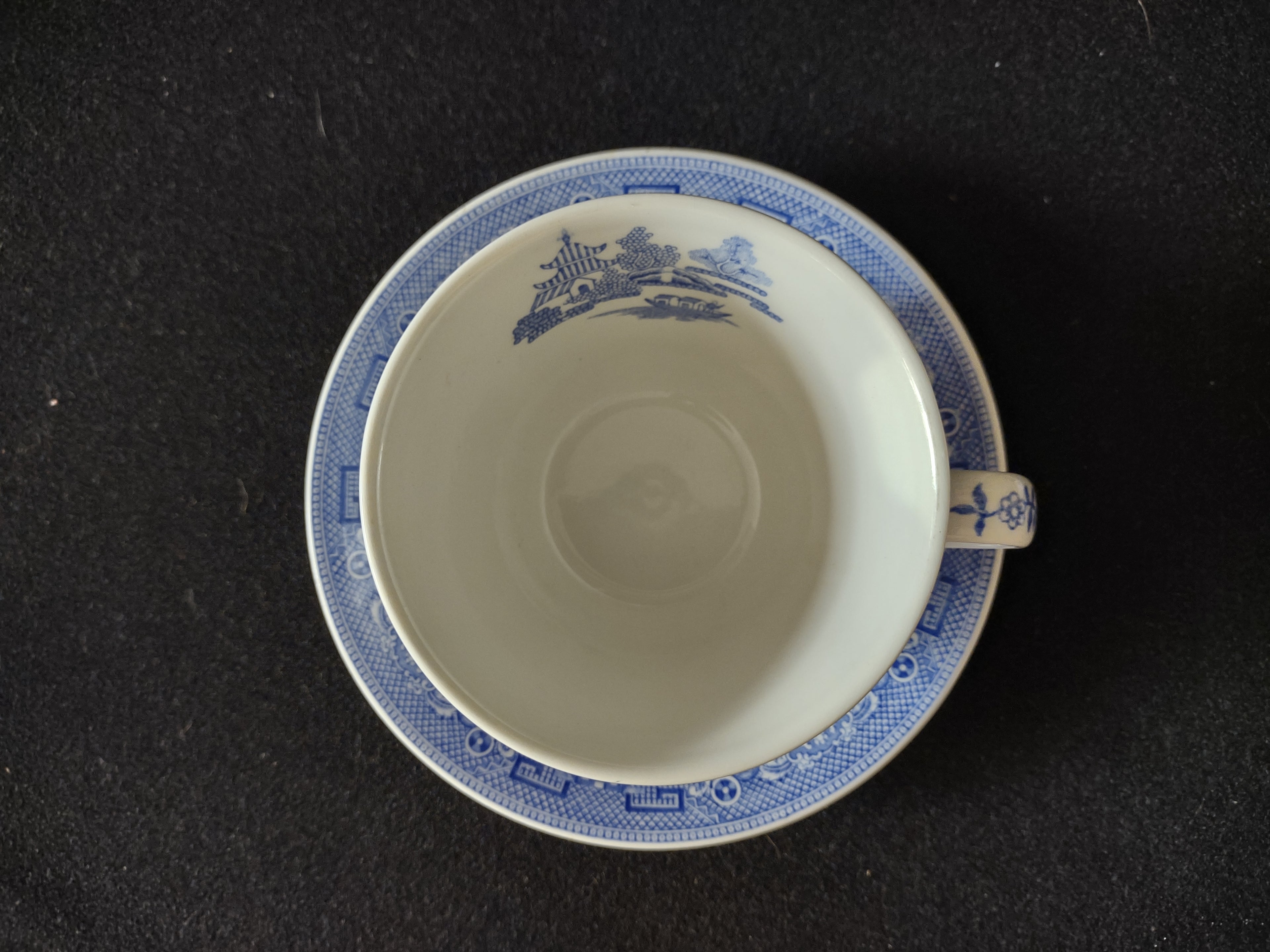 Spode Blue & White Room Teacup Willow Vintage English Transferware (lot 5842)