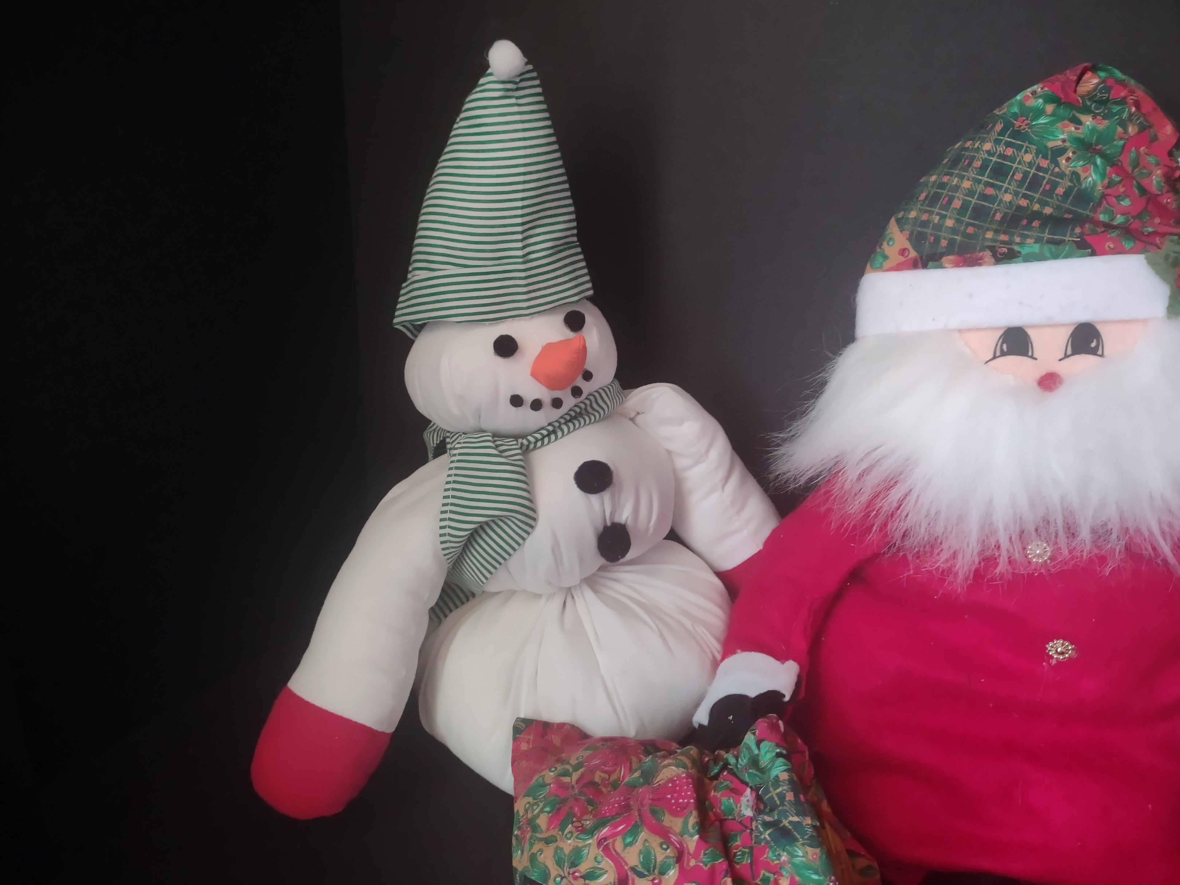 Set of 3 Santa Snowman Christmas Decor (lot 1510)